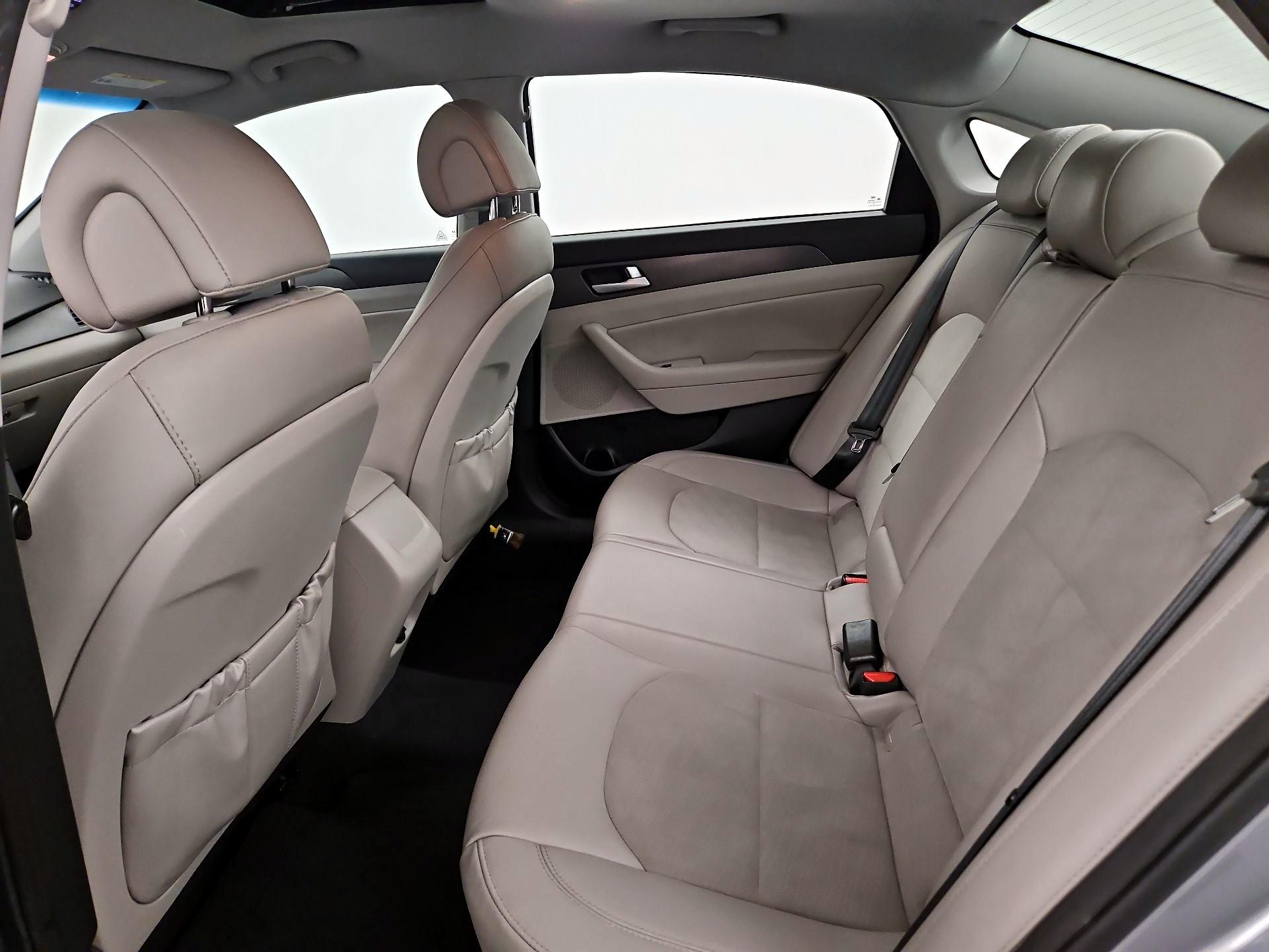 Thumbnail: 2015 Hyundai Sonata - 20