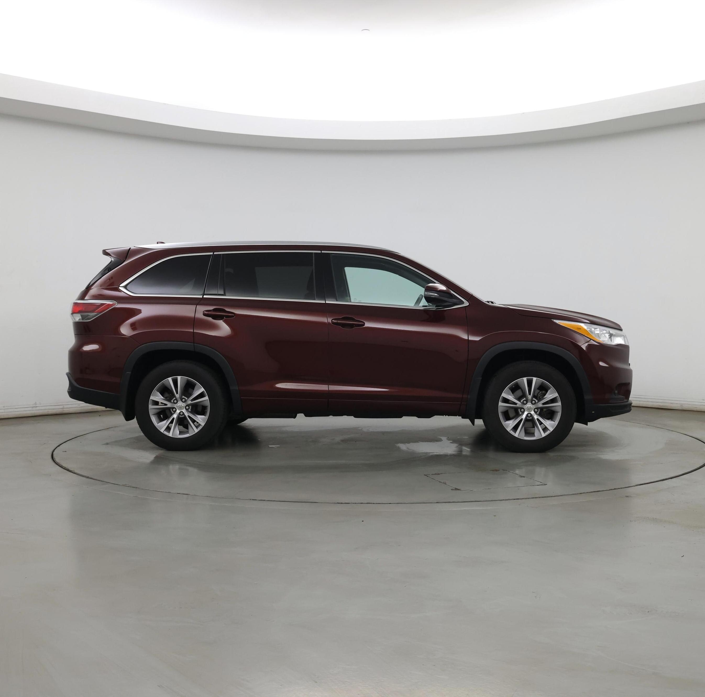Thumbnail: 2014 Toyota Highlander - 7