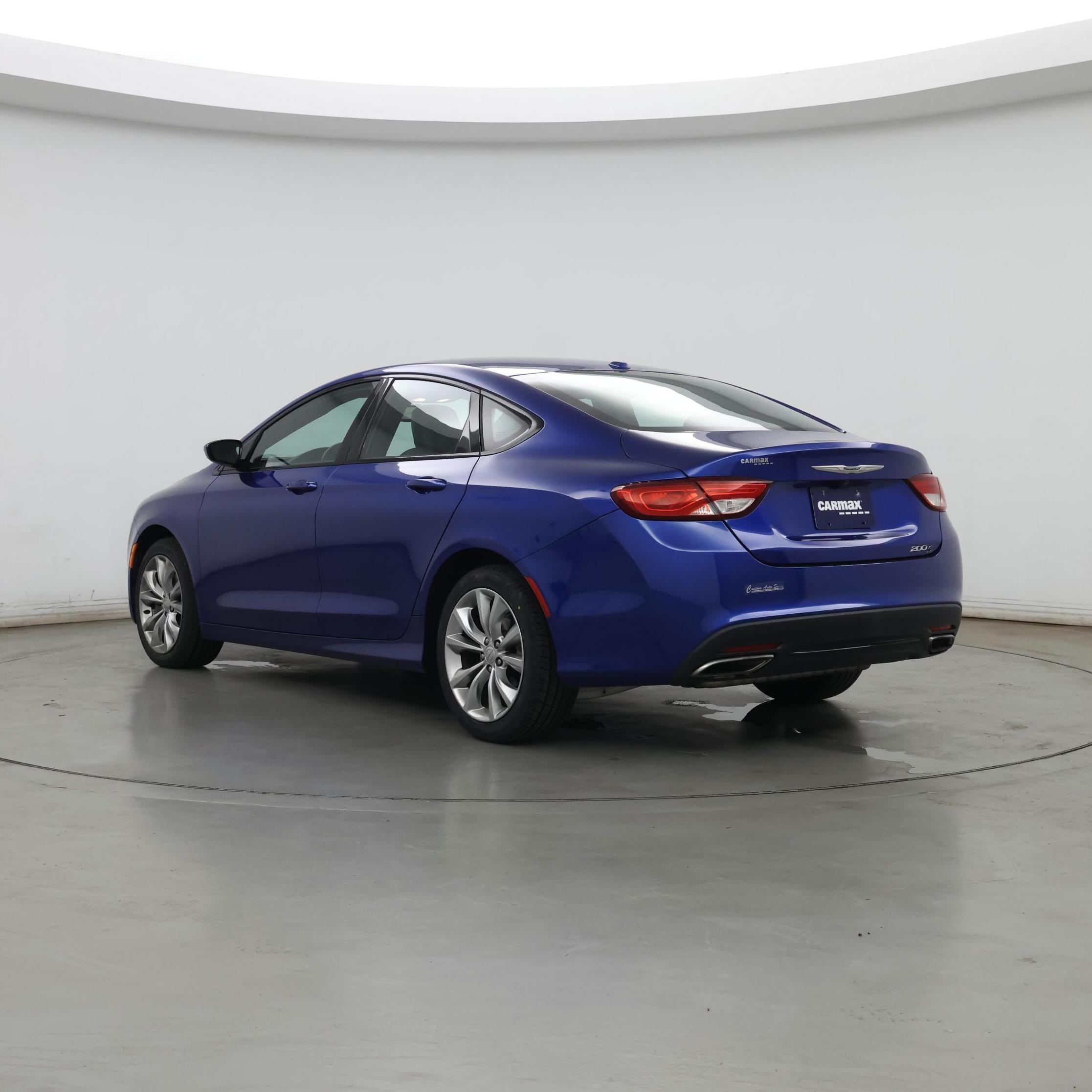 Thumbnail: 2015 Chrysler 200 - 2