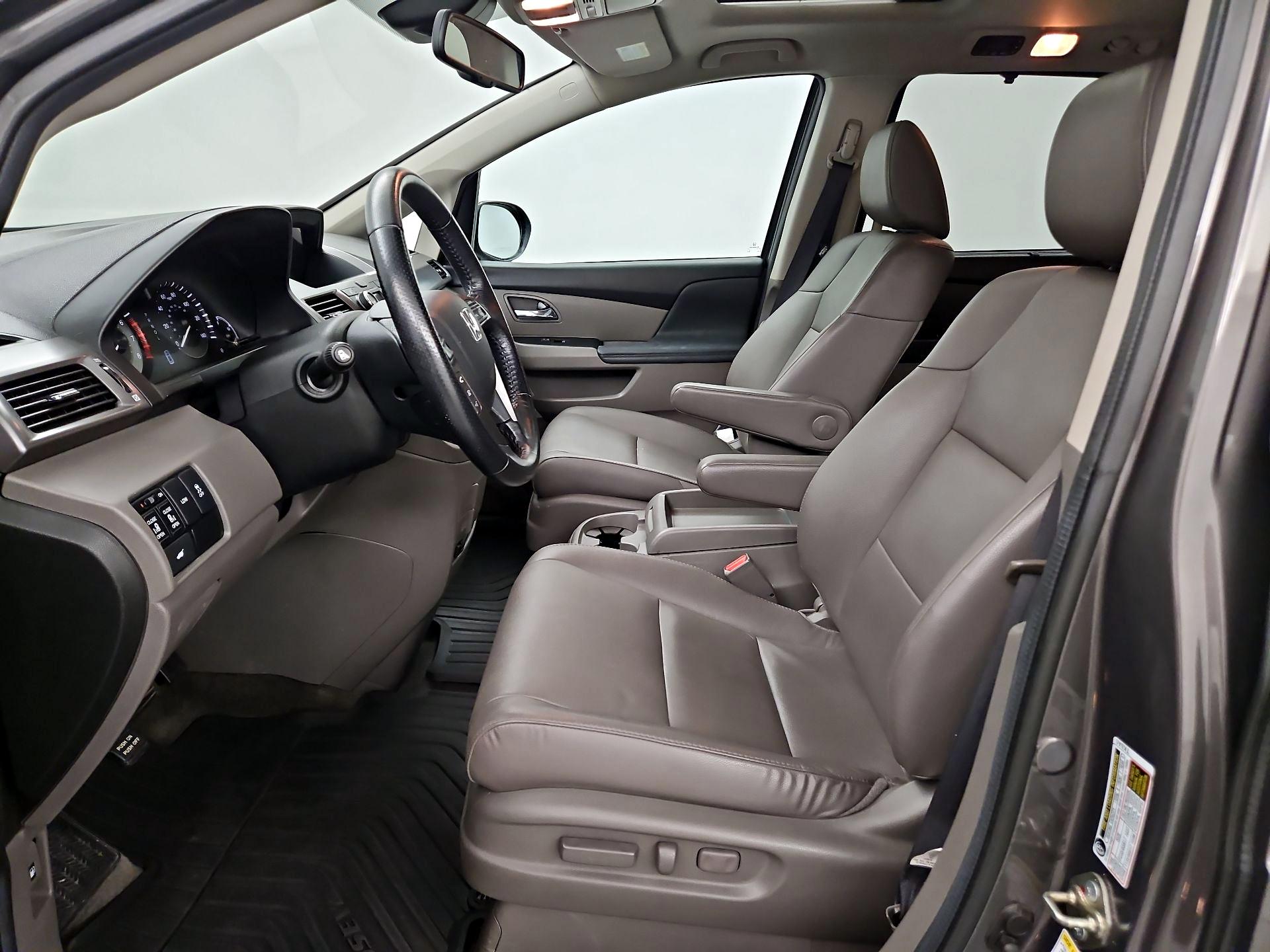Thumbnail: 2014 Honda Odyssey - 11