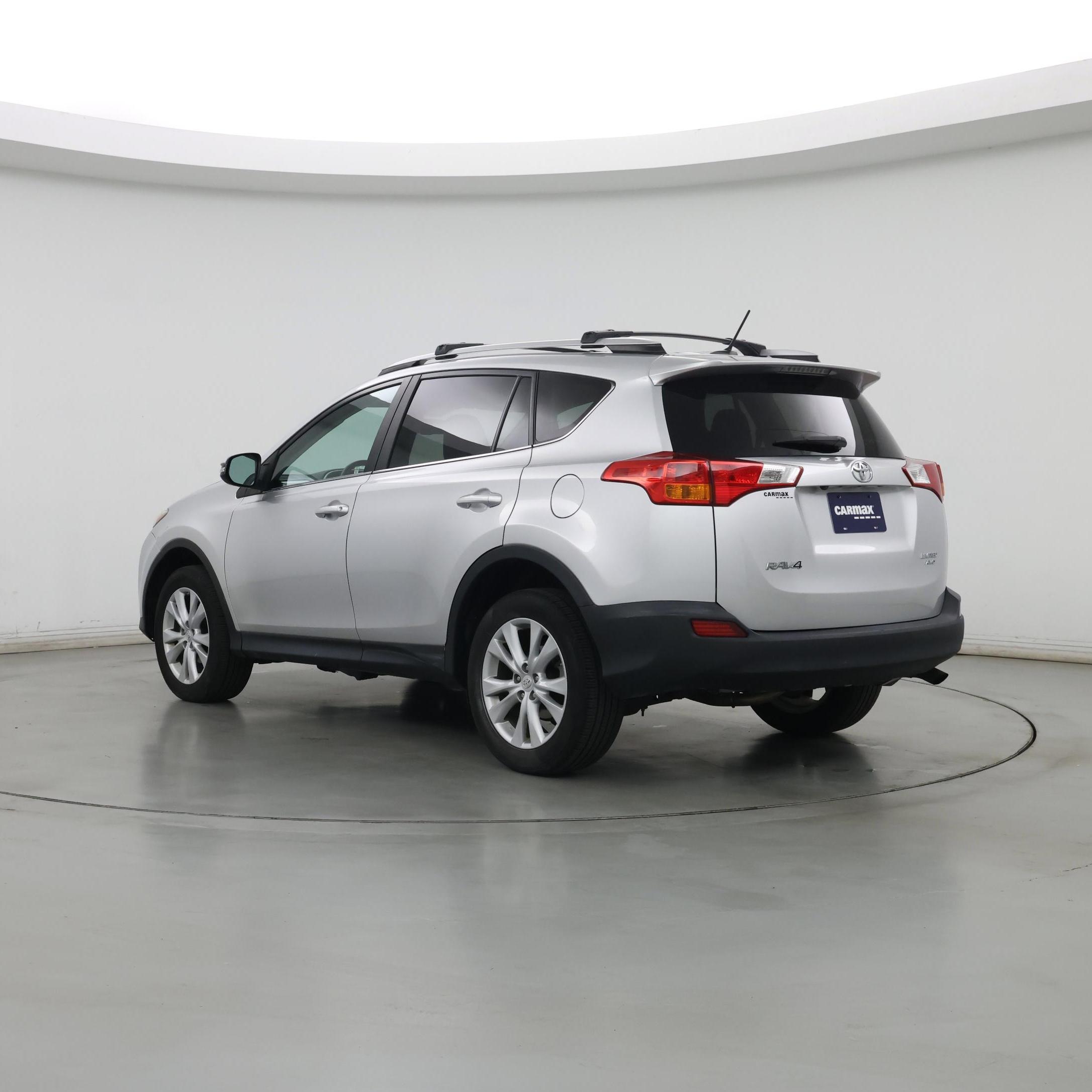 Thumbnail: 2015 Toyota RAV4 - 2