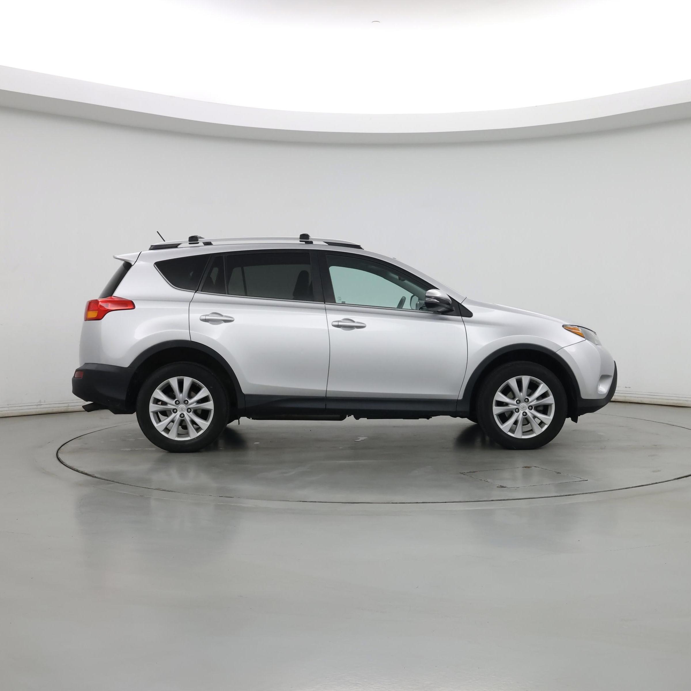 Thumbnail: 2015 Toyota RAV4 - 7