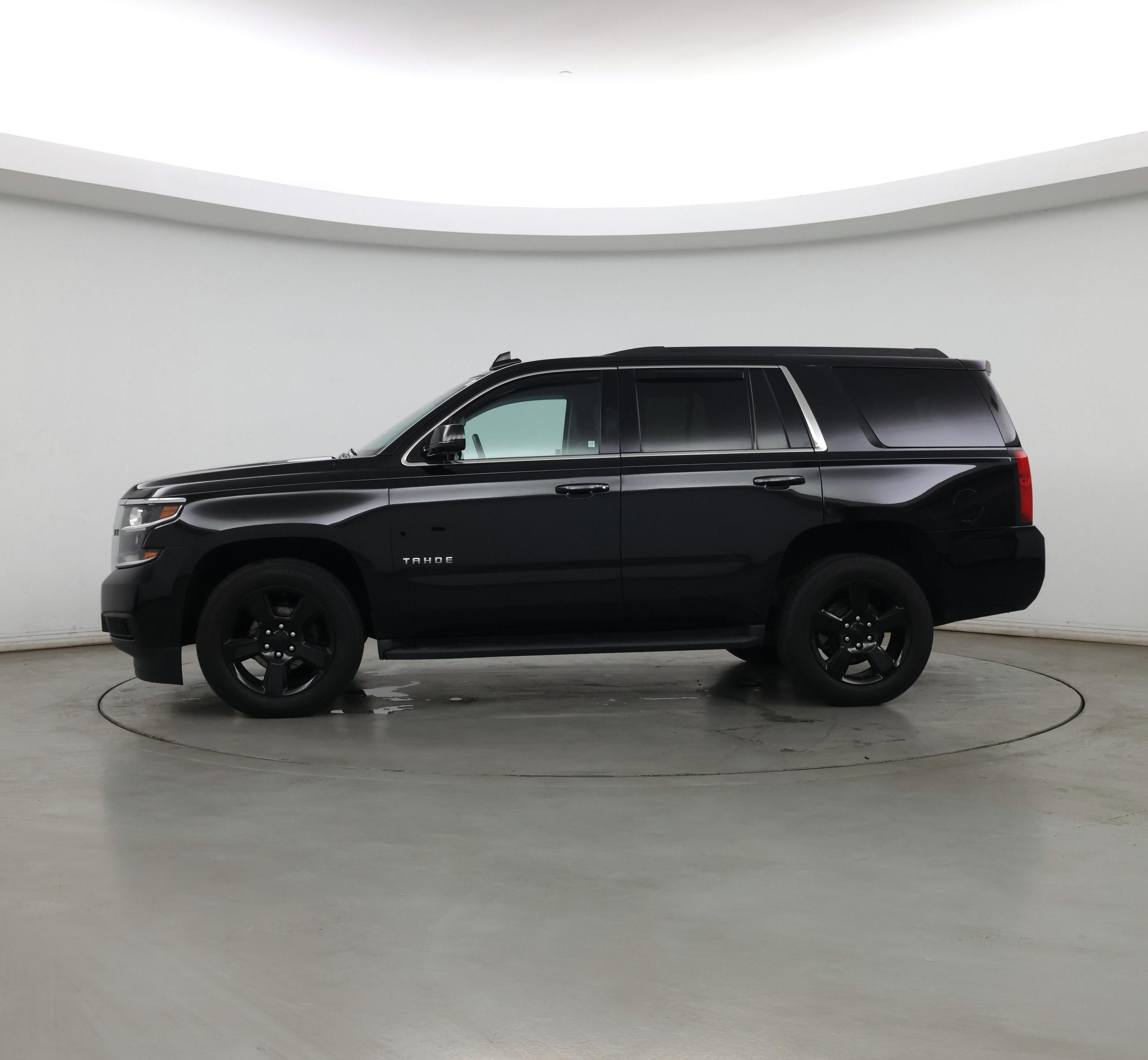Thumbnail: 2016 Chevrolet Tahoe - 3