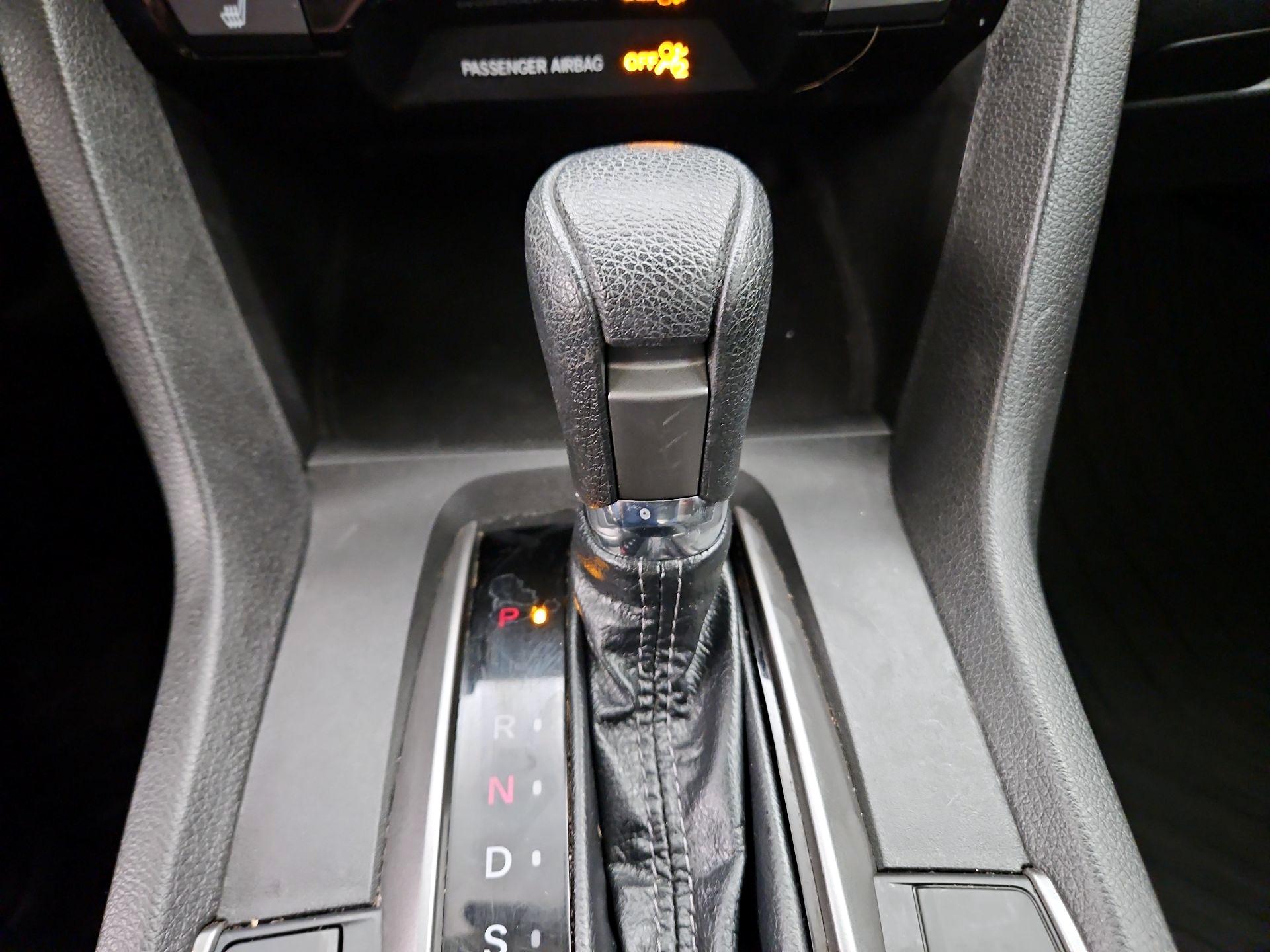 Thumbnail: 2018 Honda Civic - 17