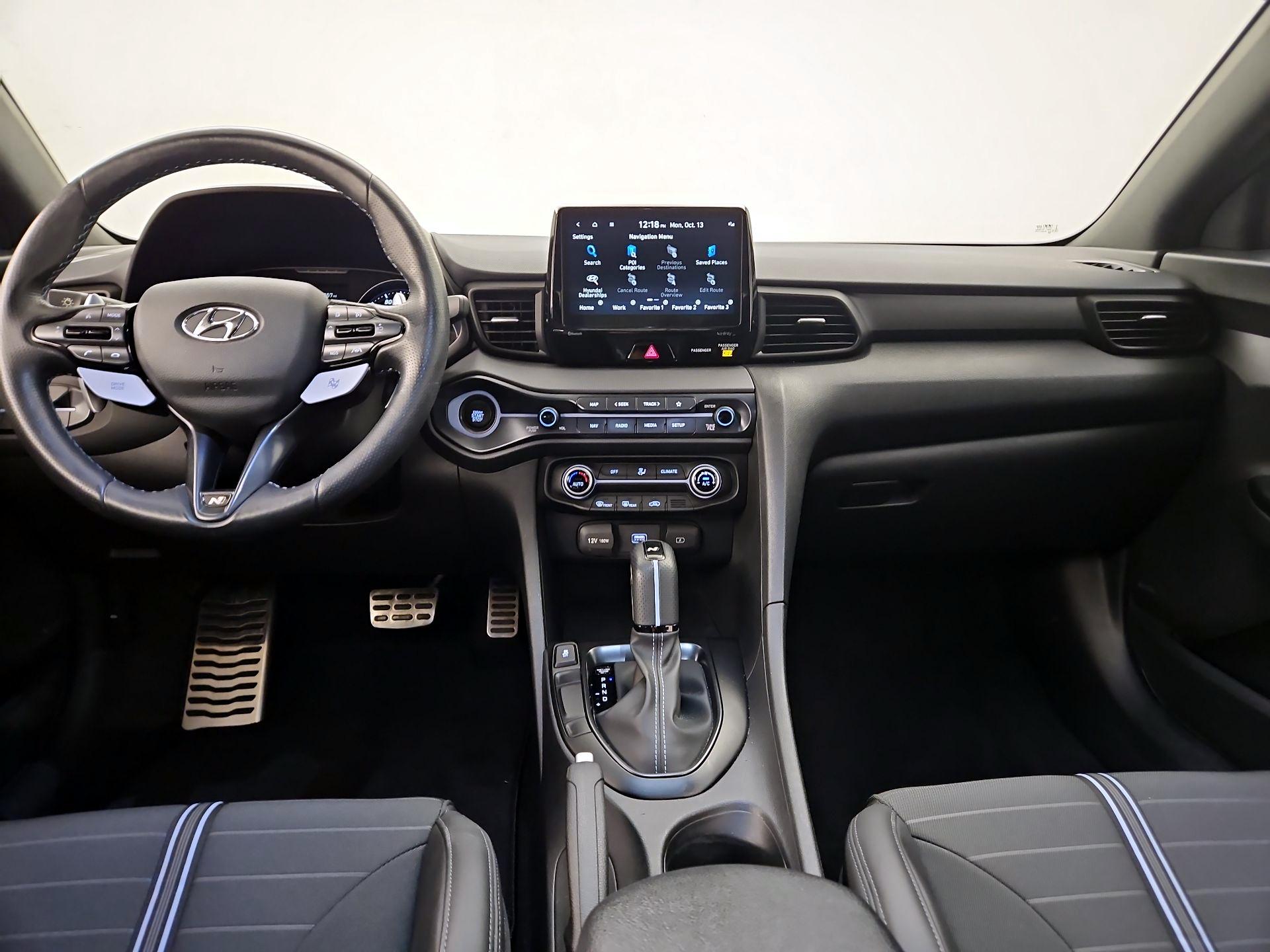 Thumbnail: 2022 Hyundai Veloster - 9