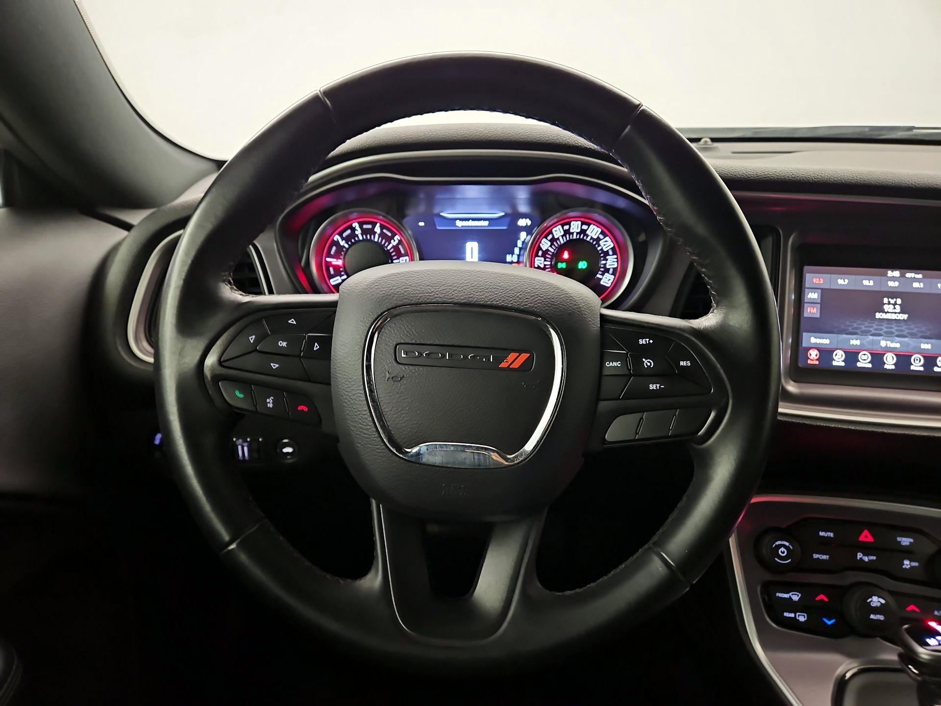 Thumbnail: 2019 Dodge Challenger - 10