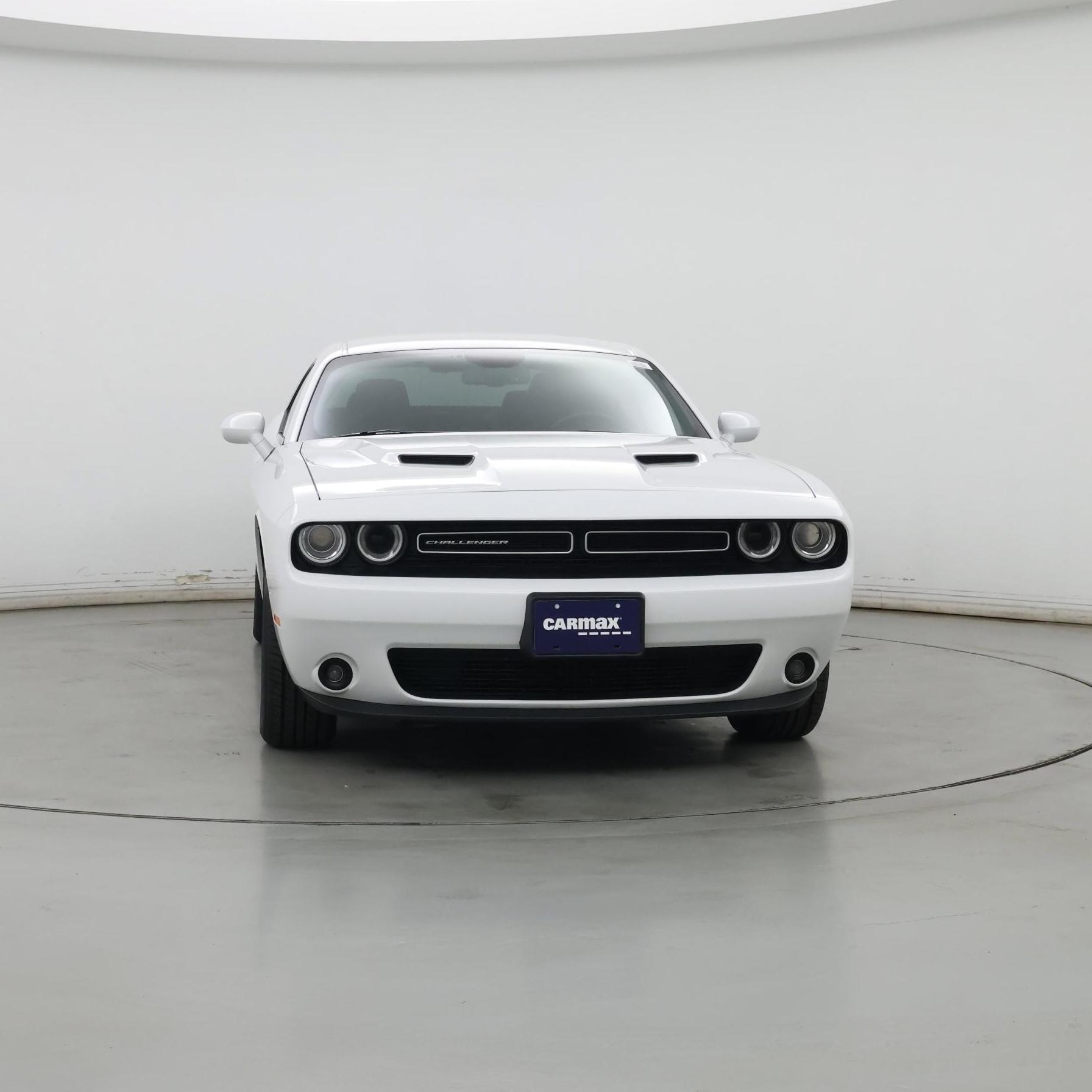 Thumbnail: 2019 Dodge Challenger - 5