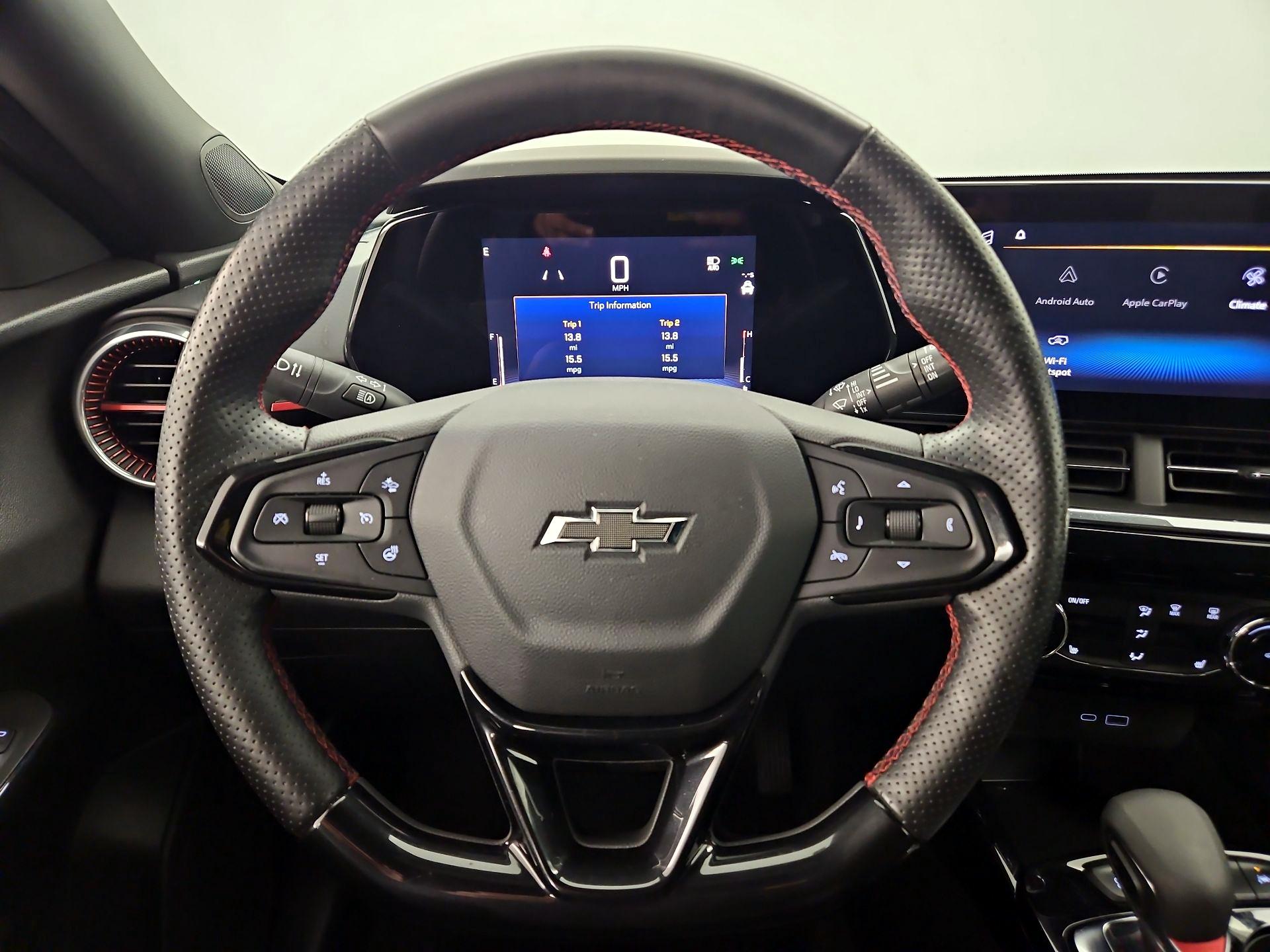 Thumbnail: 2025 Chevrolet Trax - 10