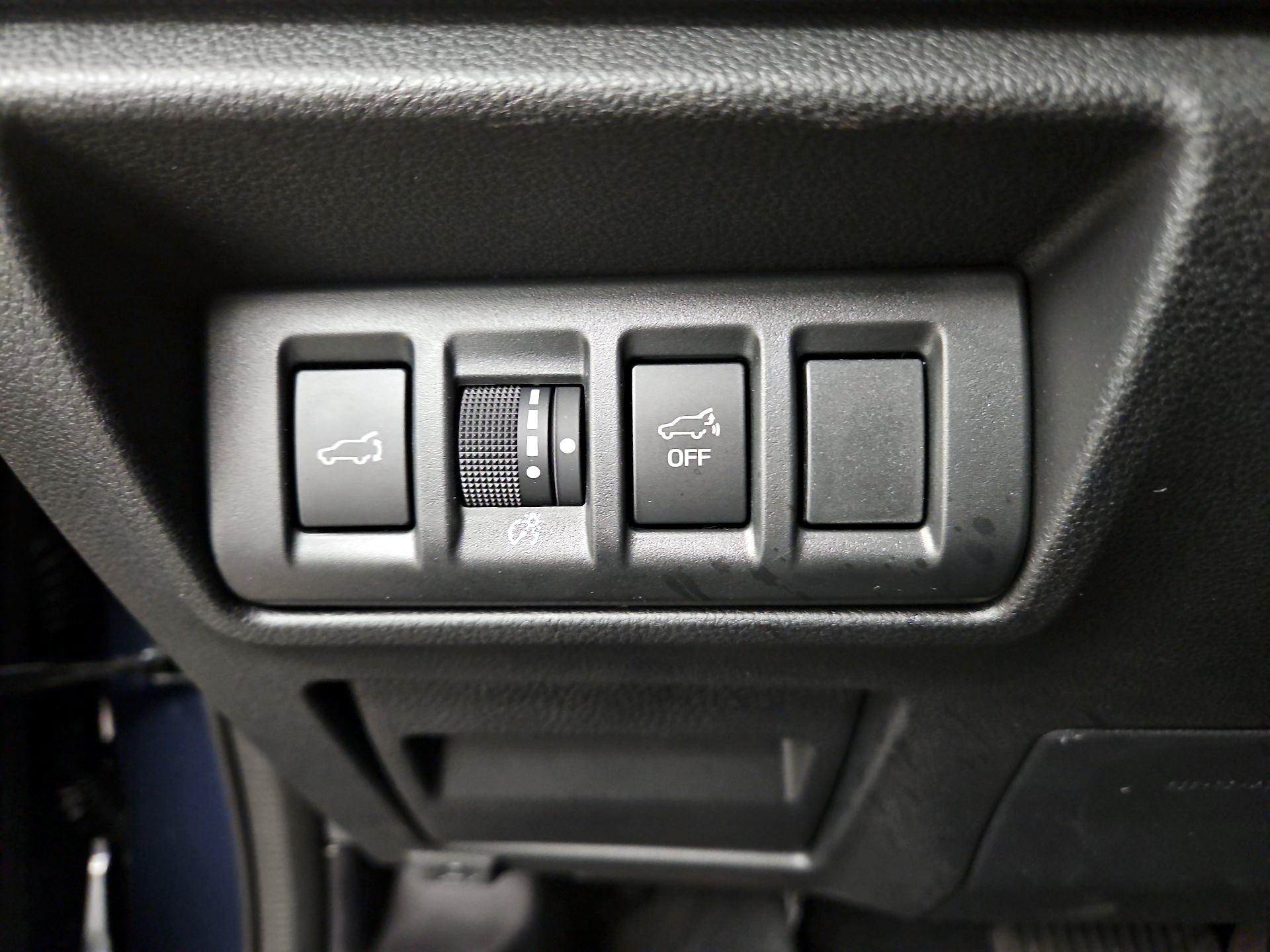 Thumbnail: 2025 Subaru Outback - 13
