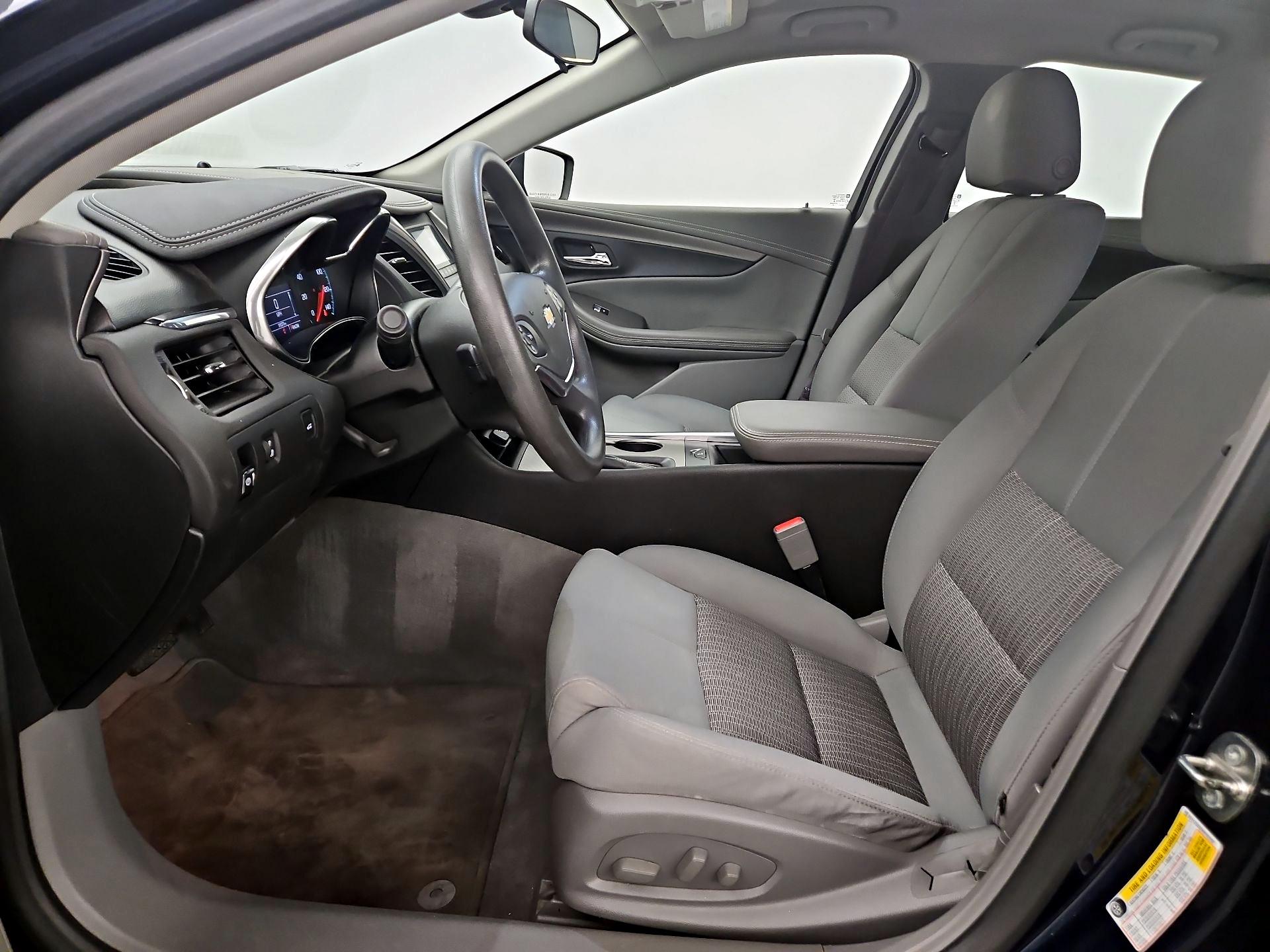 Thumbnail: 2017 Chevrolet Impala - 11