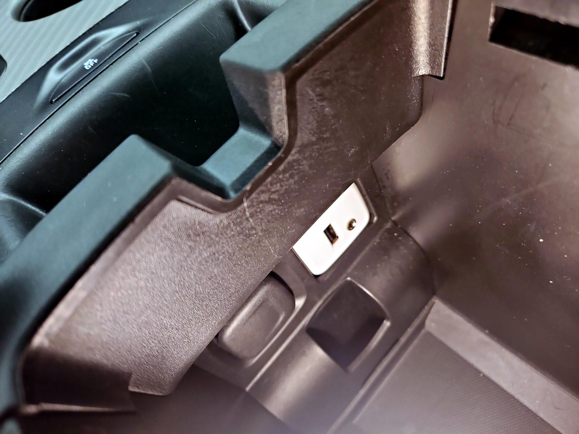 Thumbnail: 2017 Chevrolet Impala - 17