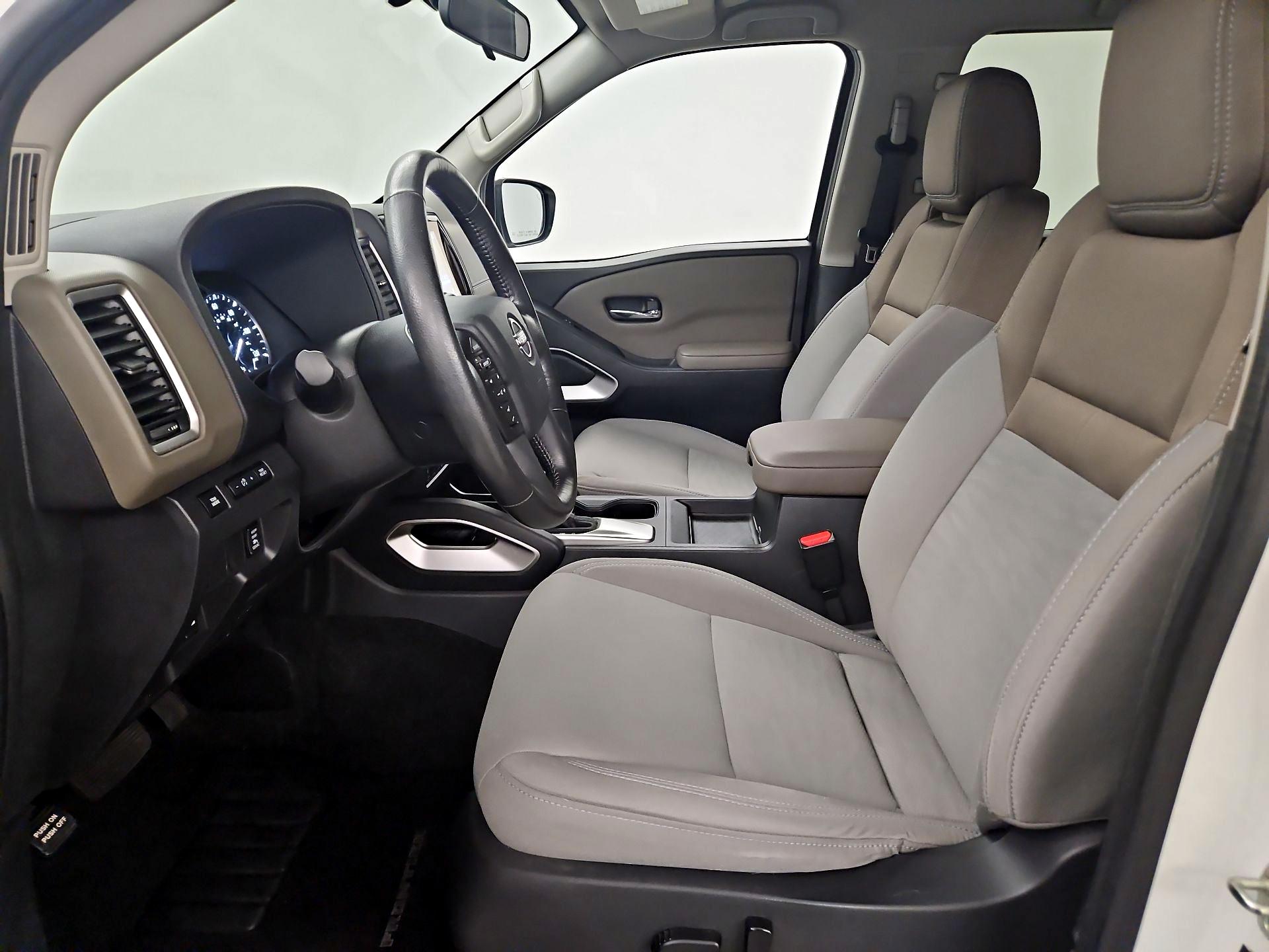 Thumbnail: 2022 Nissan Frontier - 11