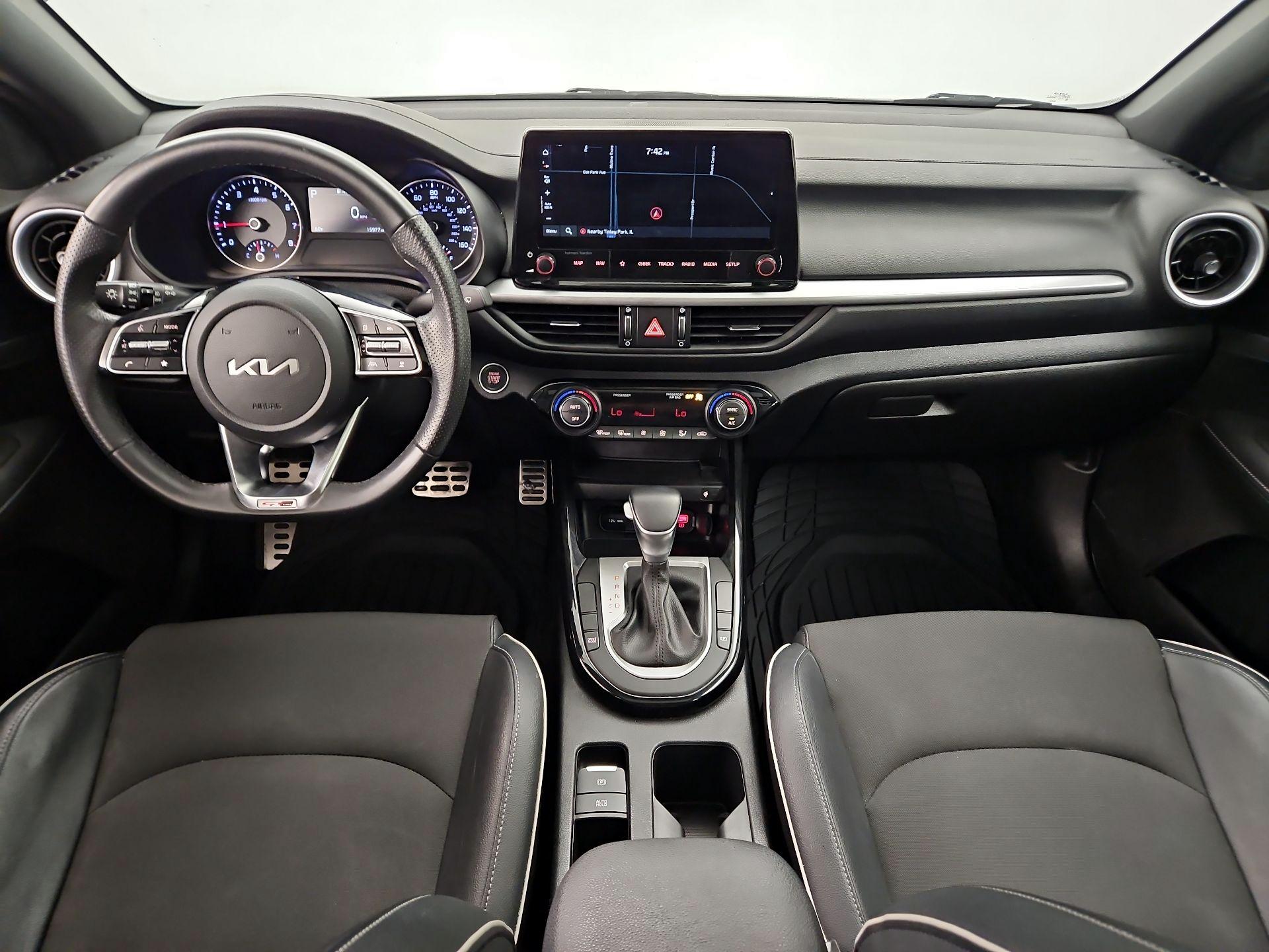 Thumbnail: 2024 Kia Forte - 9