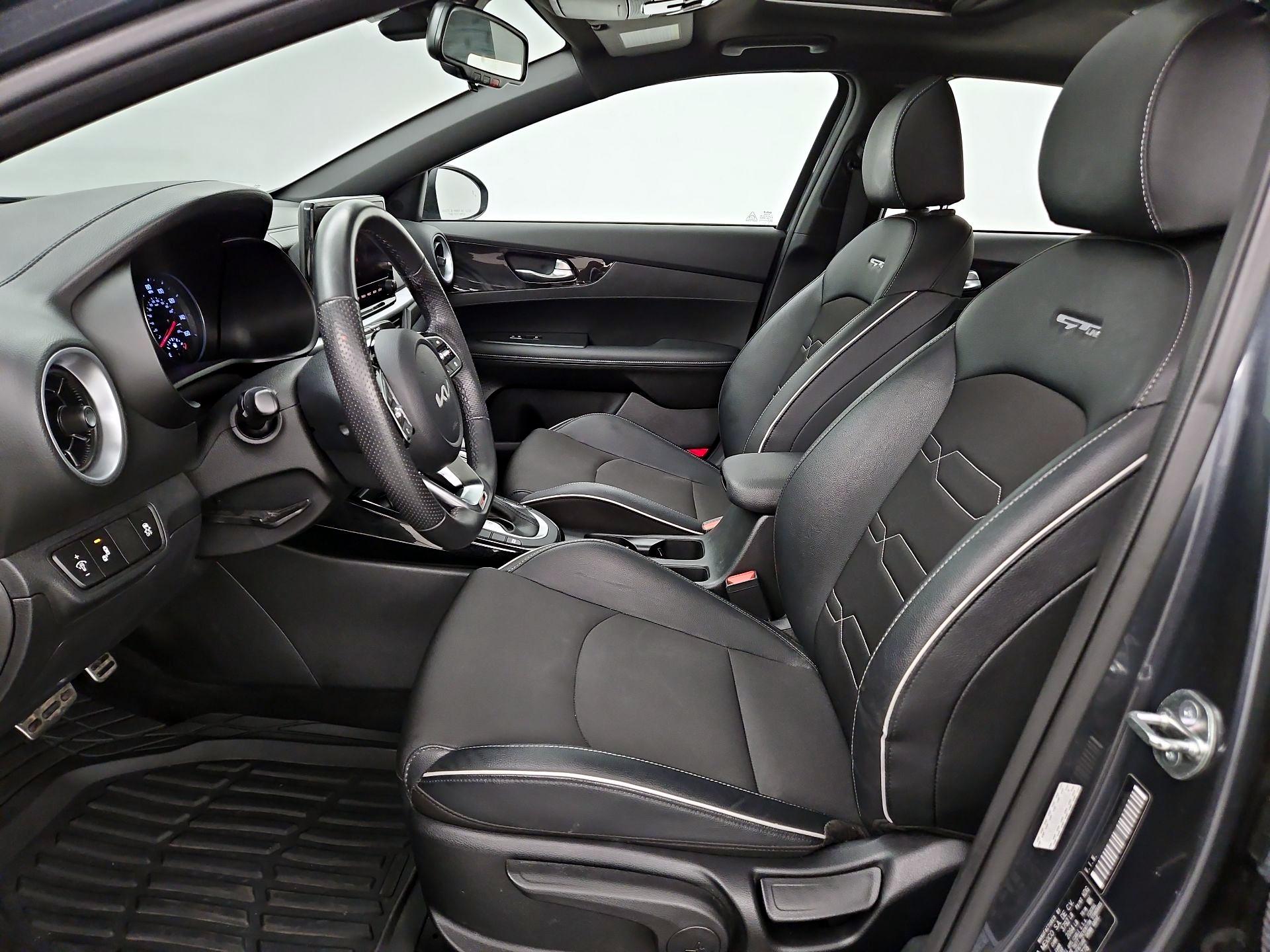 Thumbnail: 2024 Kia Forte - 11