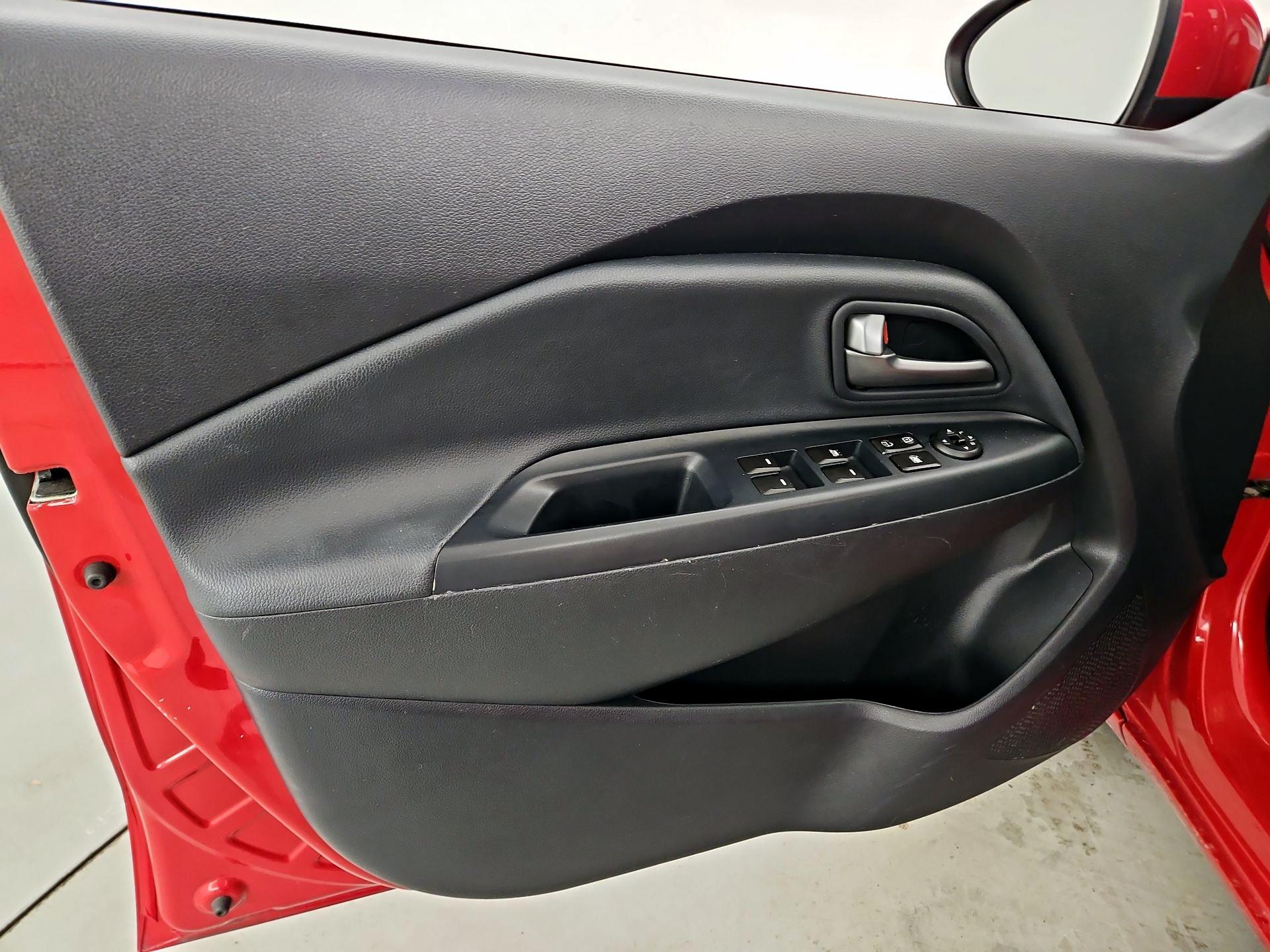 Thumbnail: 2016 Kia Rio - 12