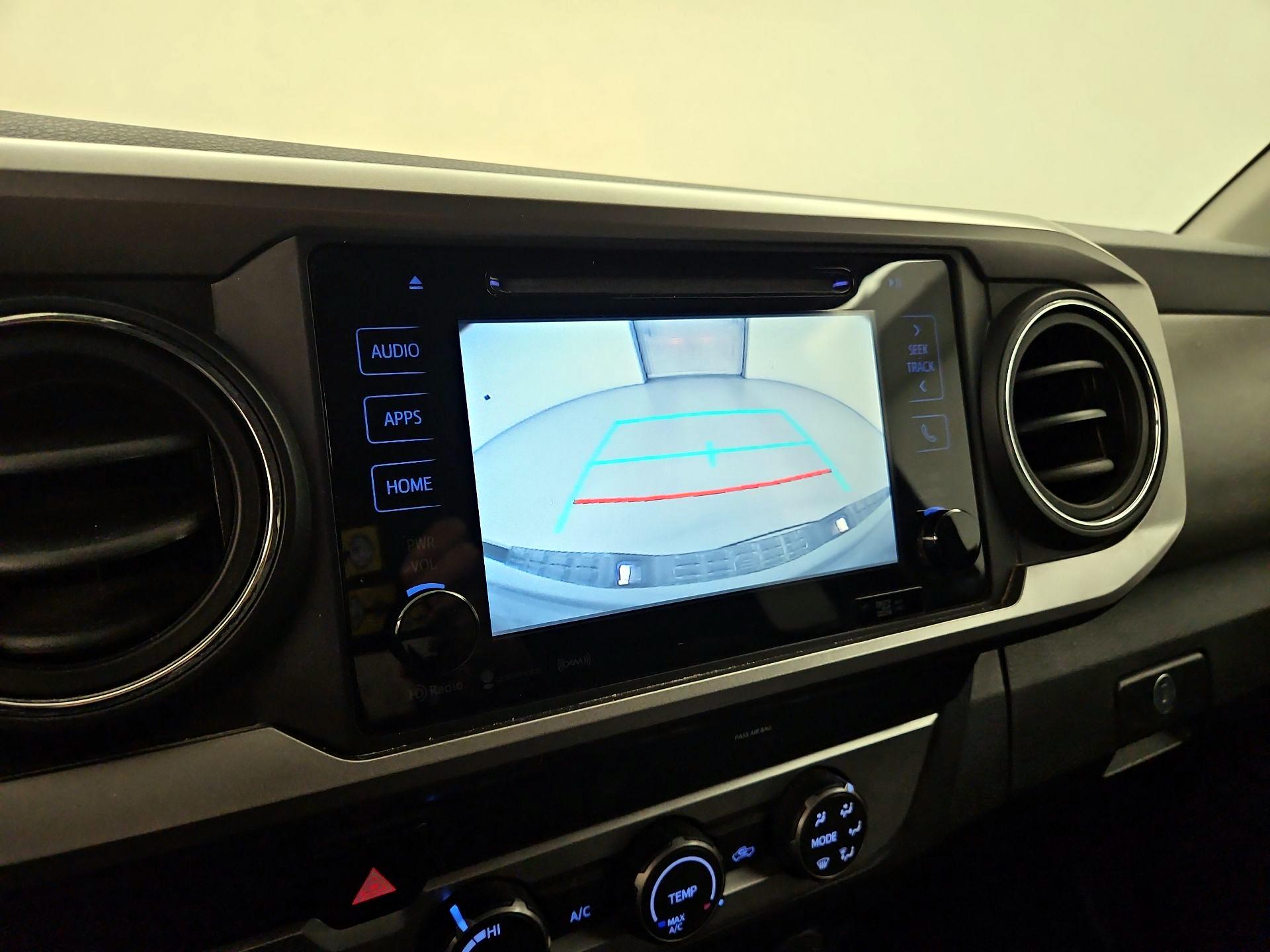 Thumbnail: 2019 Toyota Tacoma - 14