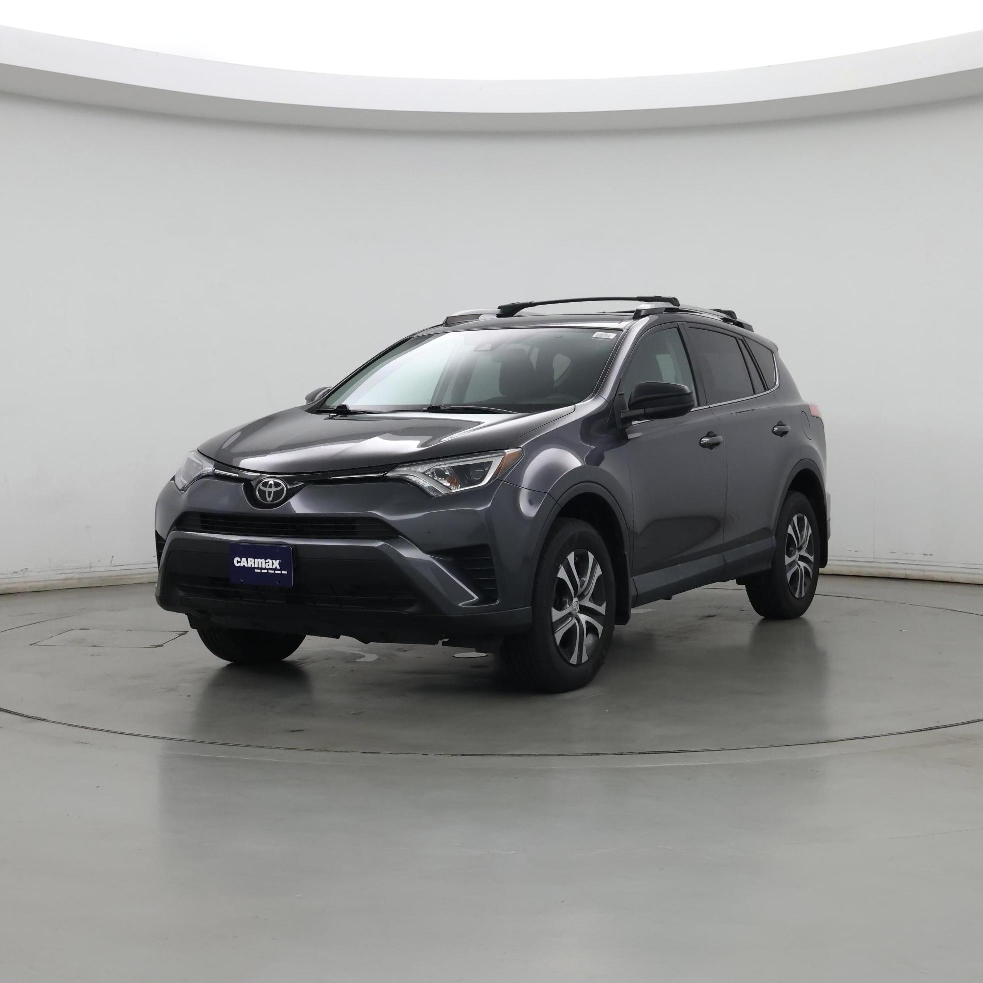Thumbnail: 2018 Toyota RAV4 - 4