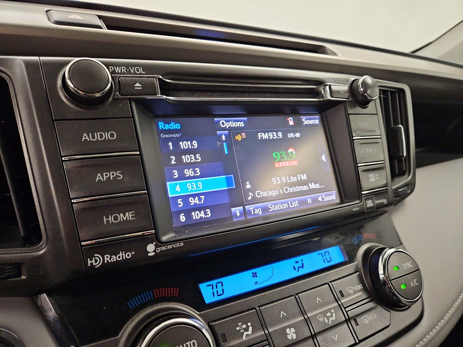 Thumbnail: 2014 Toyota RAV4 - 16