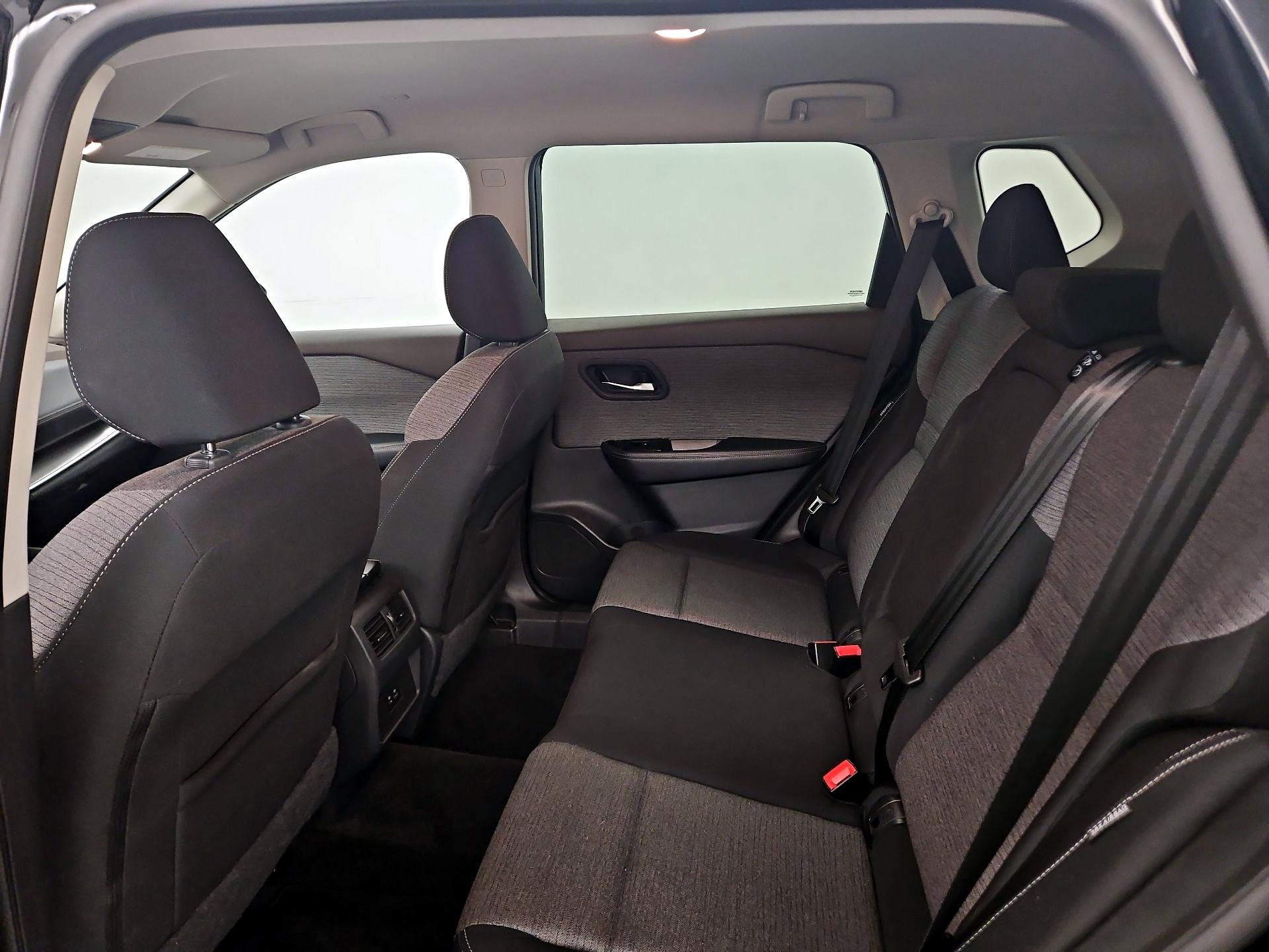 Thumbnail: 2022 Nissan Rogue - 19