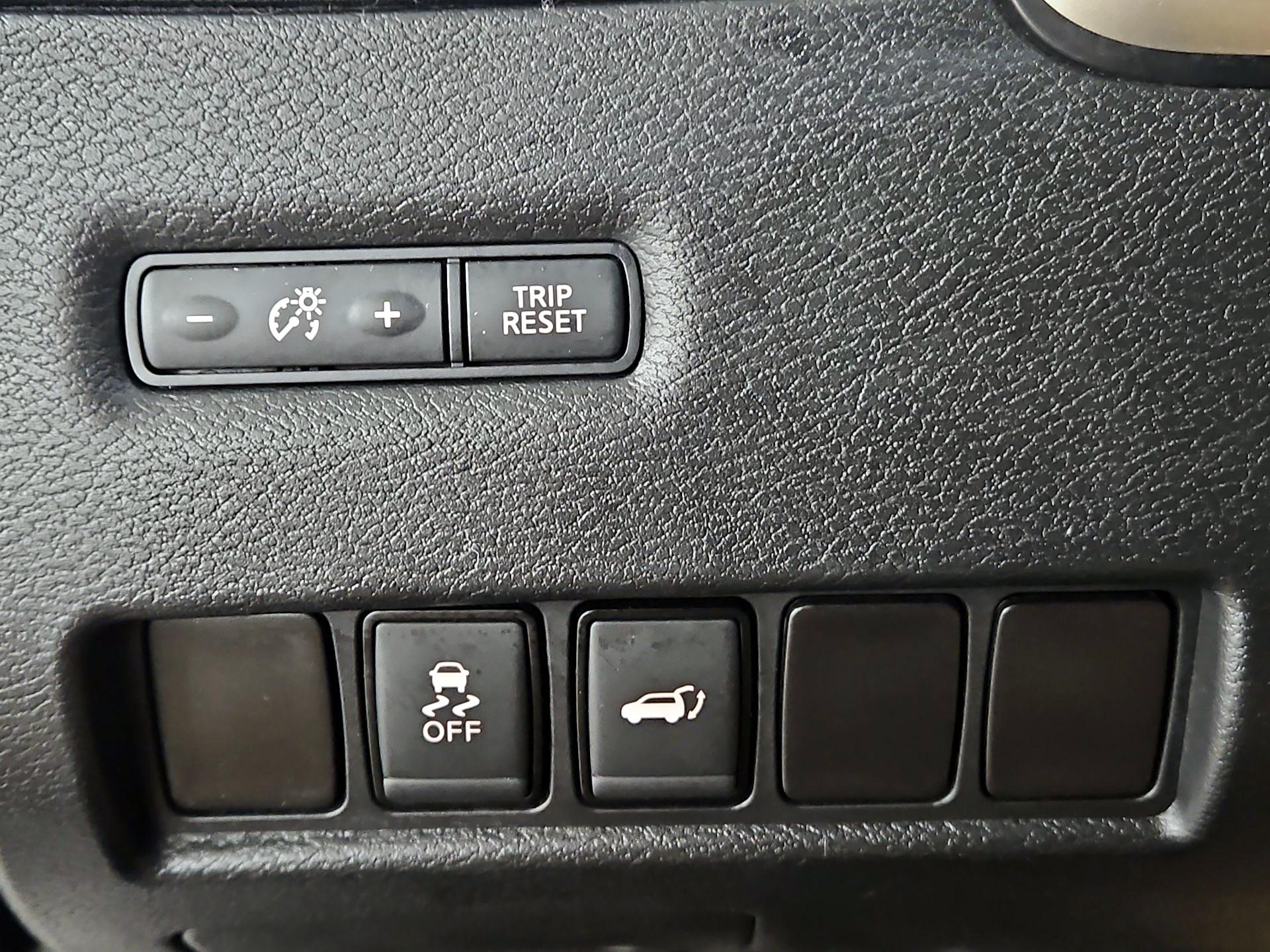 Thumbnail: 2017 Nissan Murano - 13