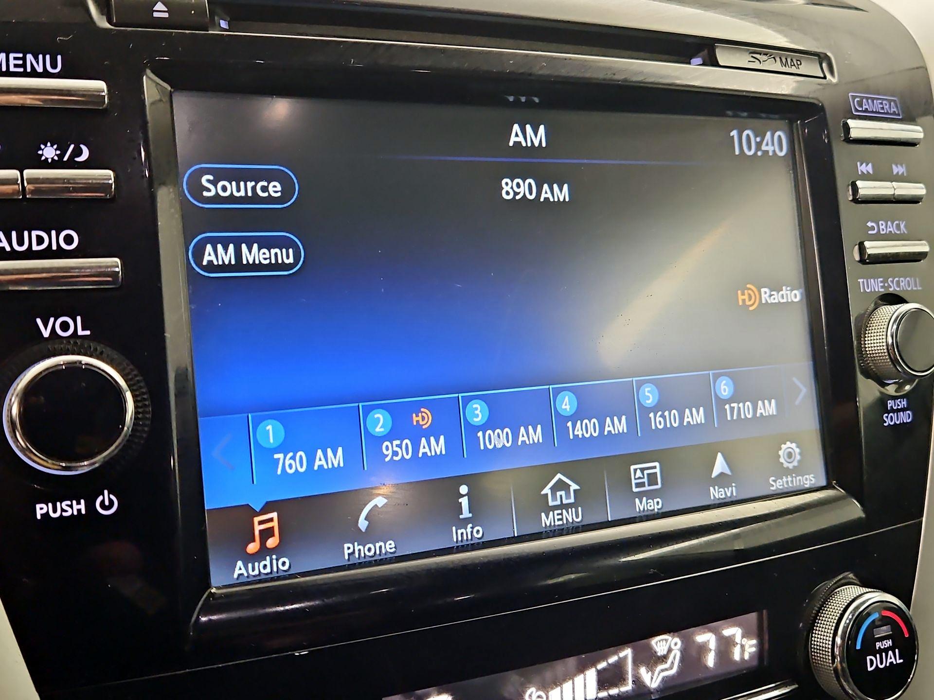 Thumbnail: 2017 Nissan Murano - 16