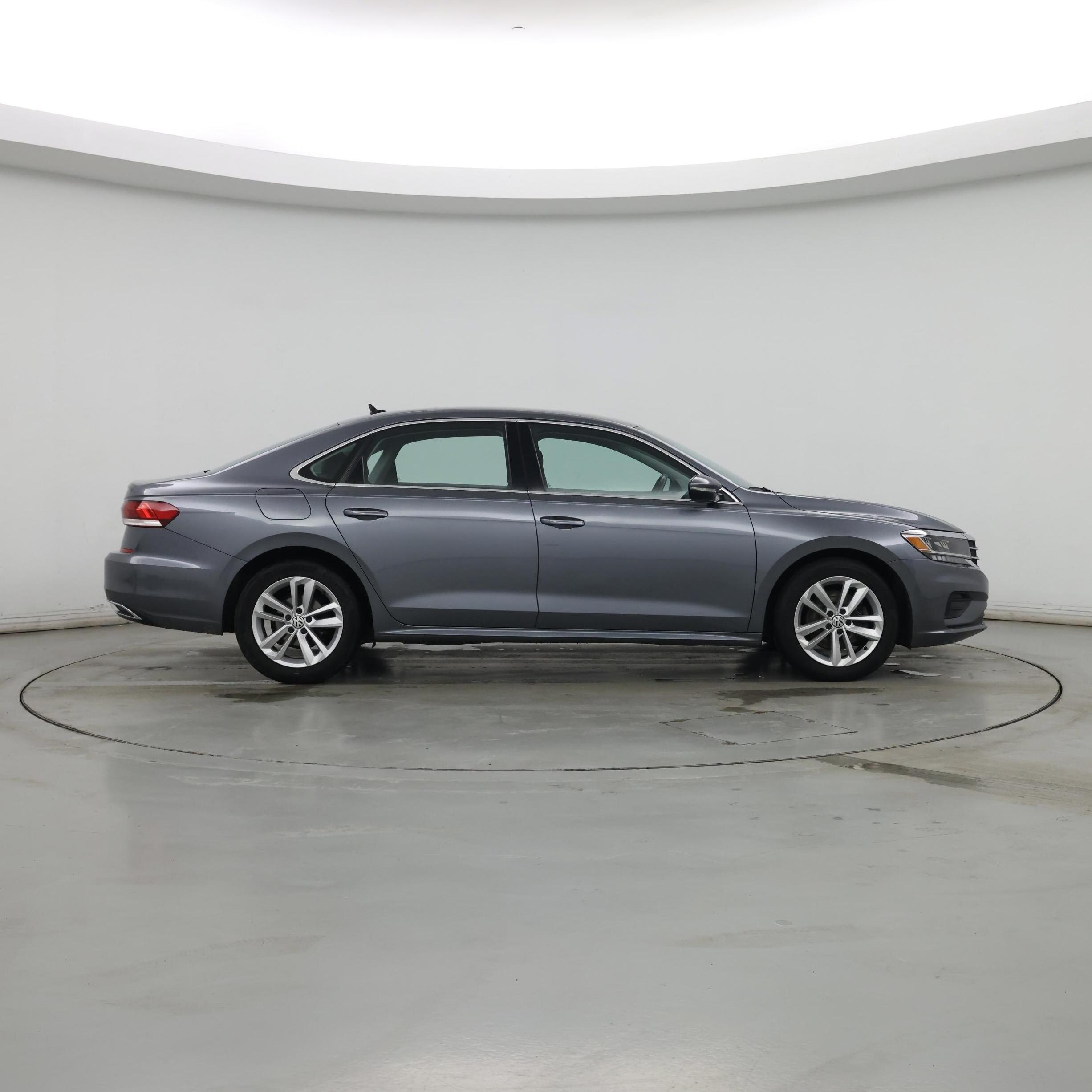 Thumbnail: 2020 Volkswagen Passat - 7