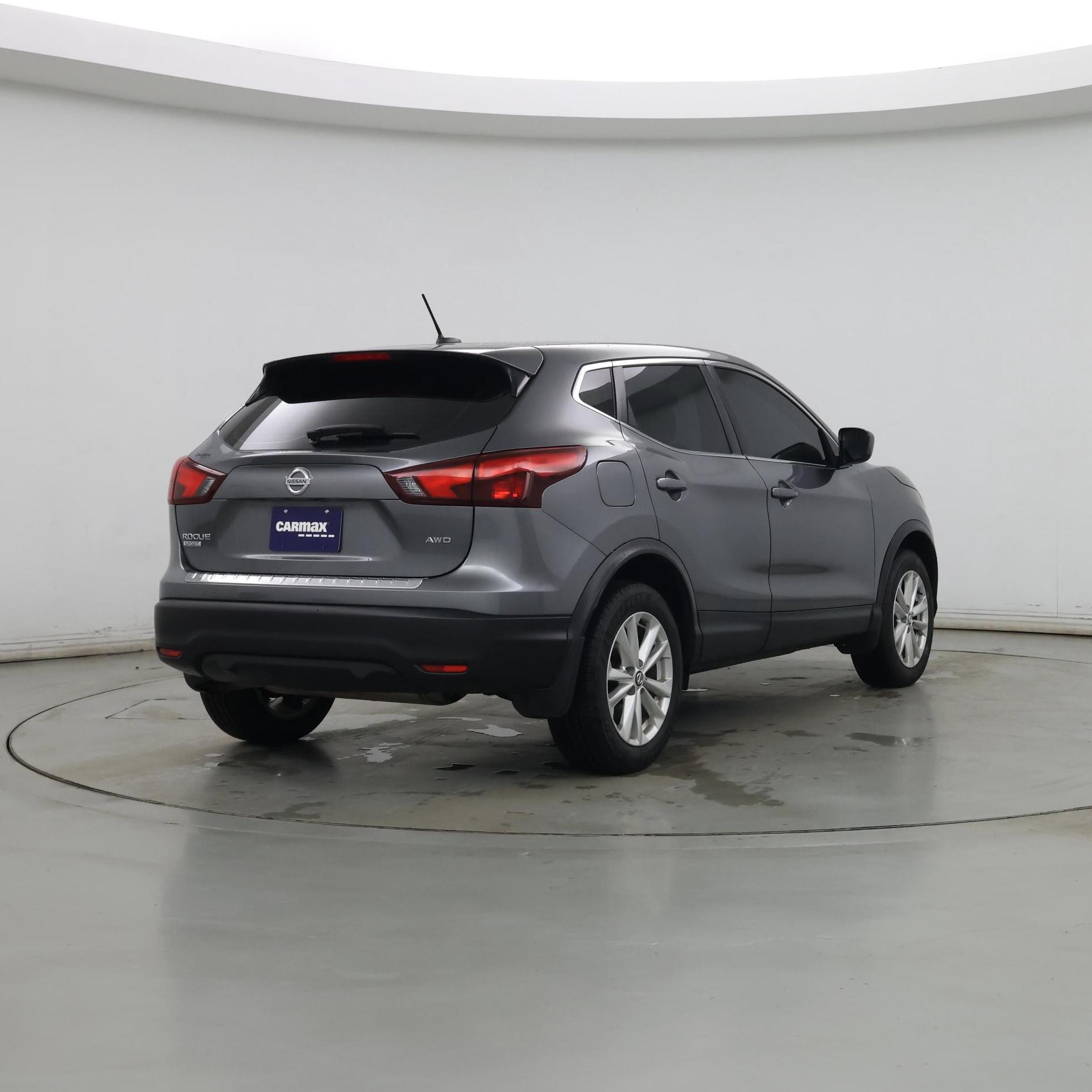 Thumbnail: 2019 Nissan Rogue Sport - 8