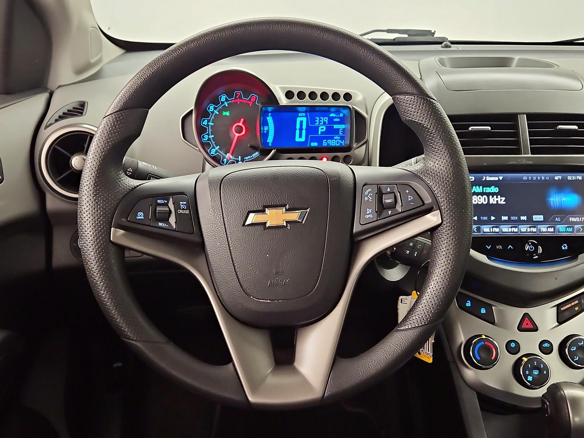 Thumbnail: 2015 Chevrolet Sonic - 10
