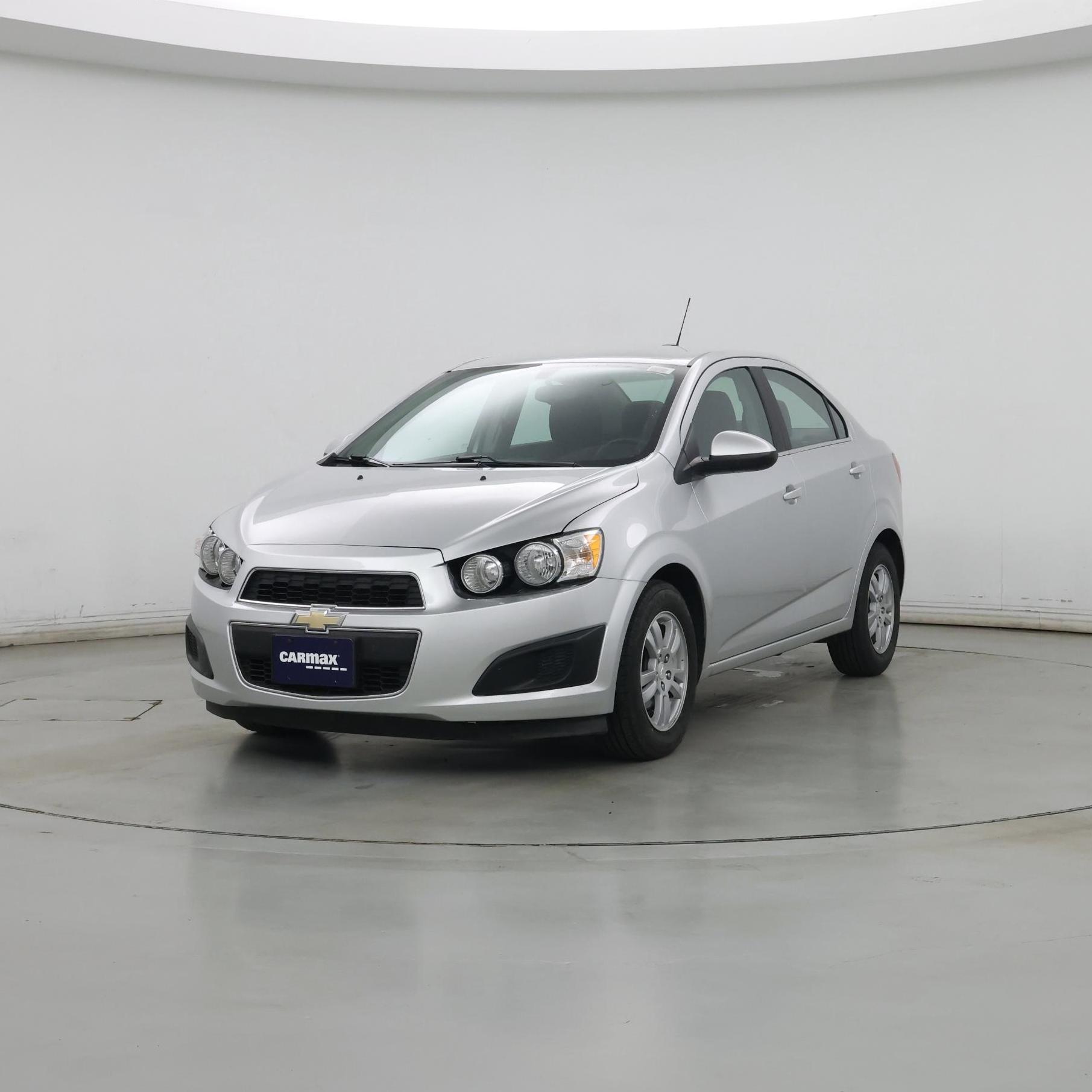 Thumbnail: 2015 Chevrolet Sonic - 4