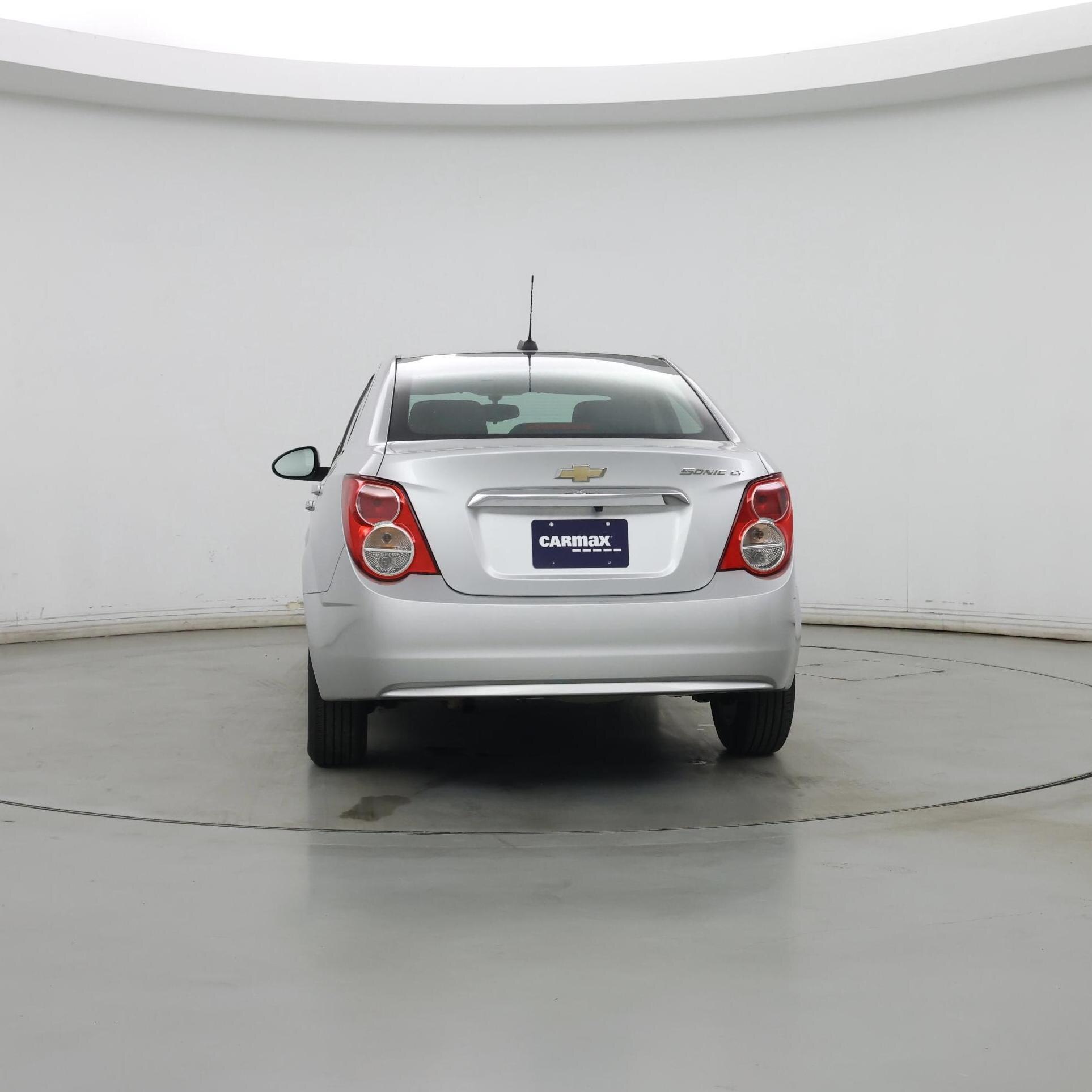 Thumbnail: 2015 Chevrolet Sonic - 6