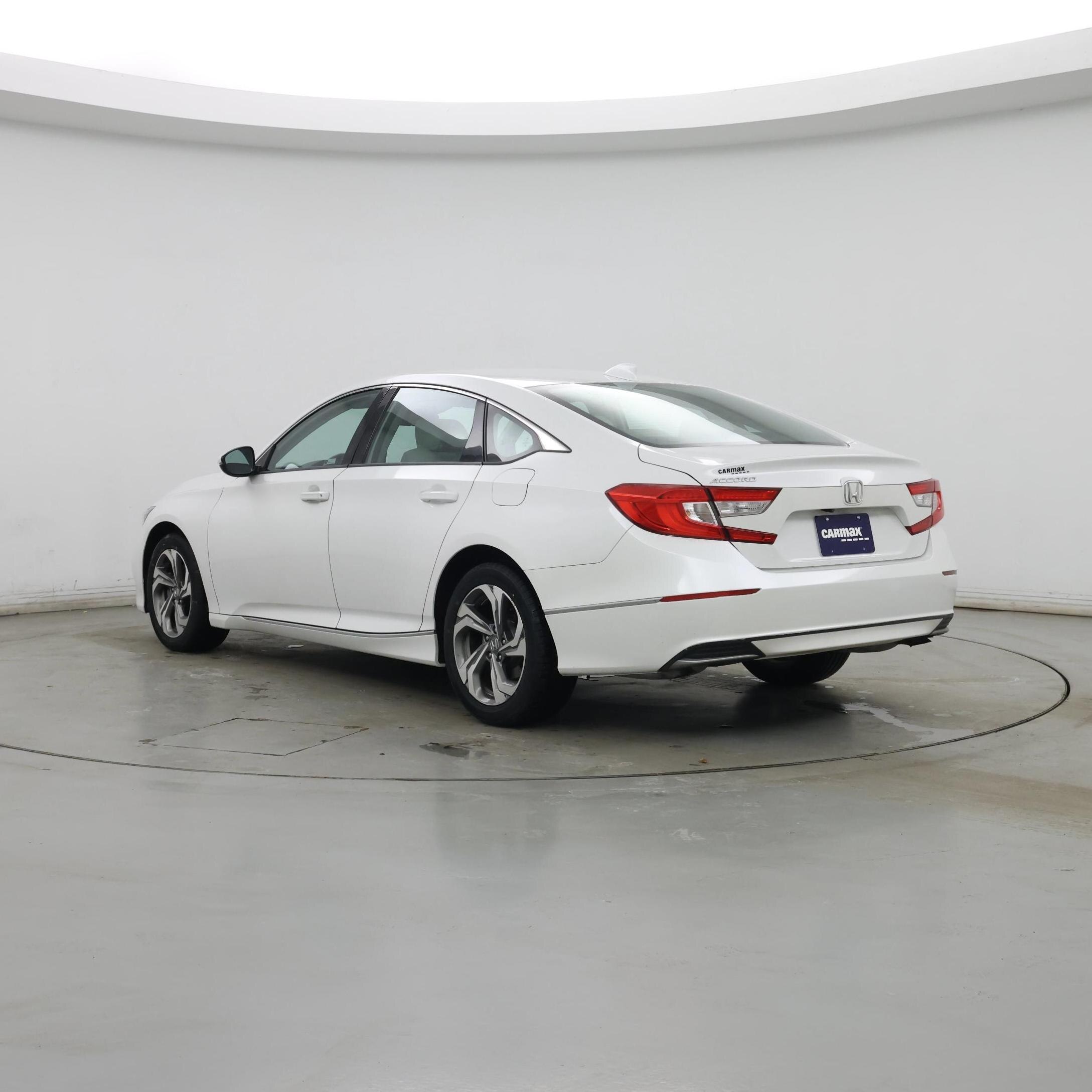 Thumbnail: 2018 Honda Accord - 2