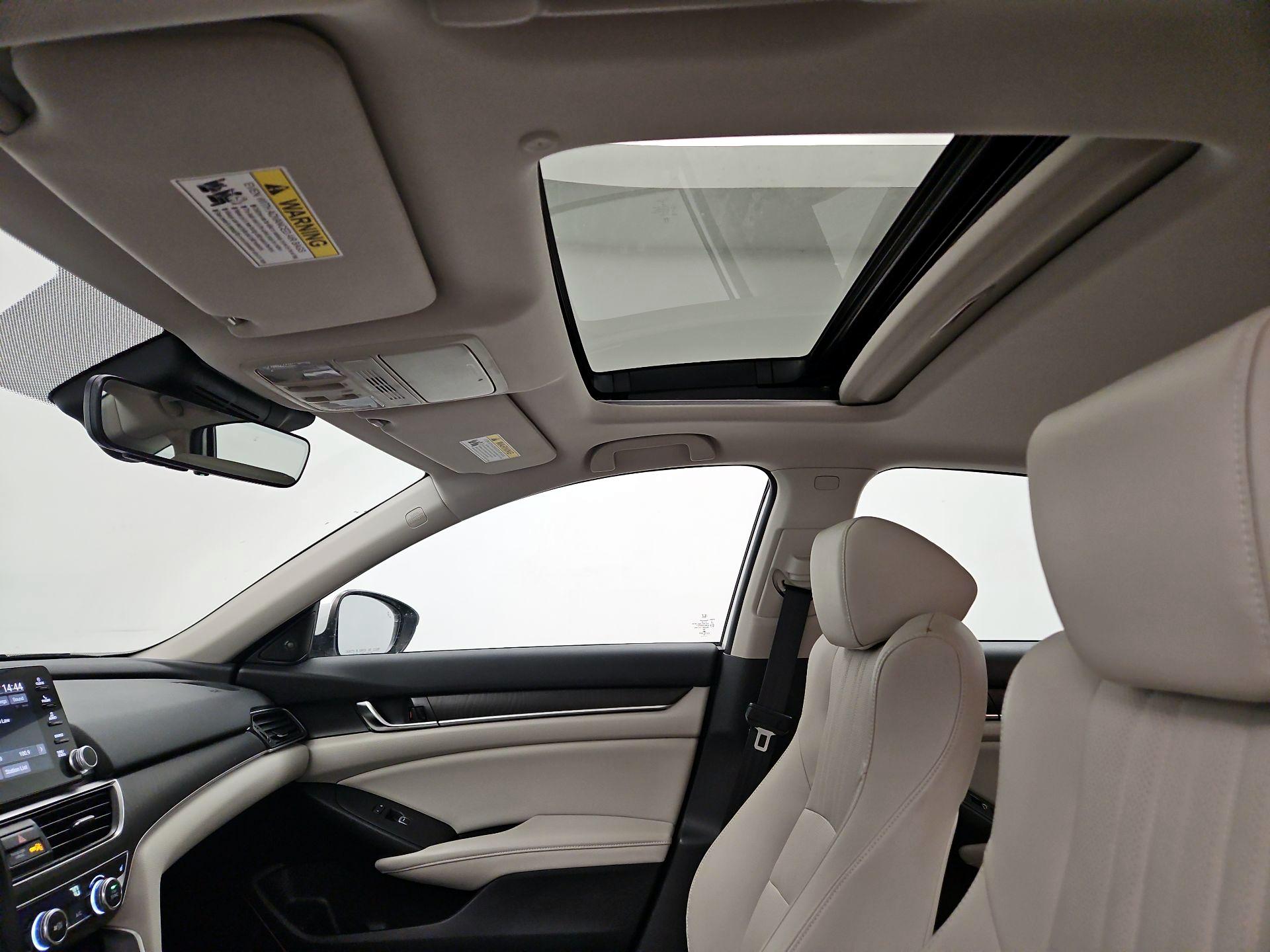 Thumbnail: 2018 Honda Accord - 19