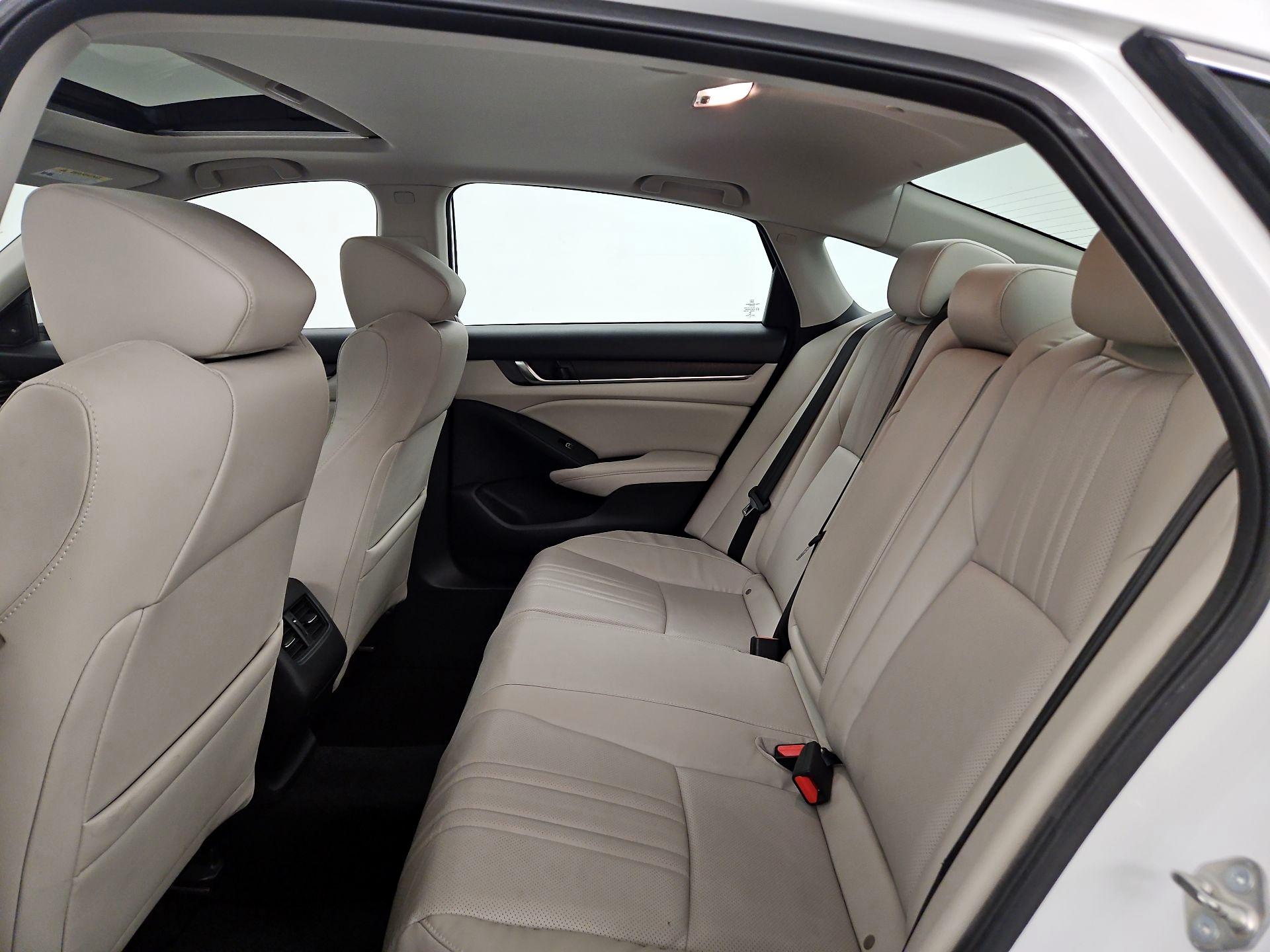 Thumbnail: 2018 Honda Accord - 20