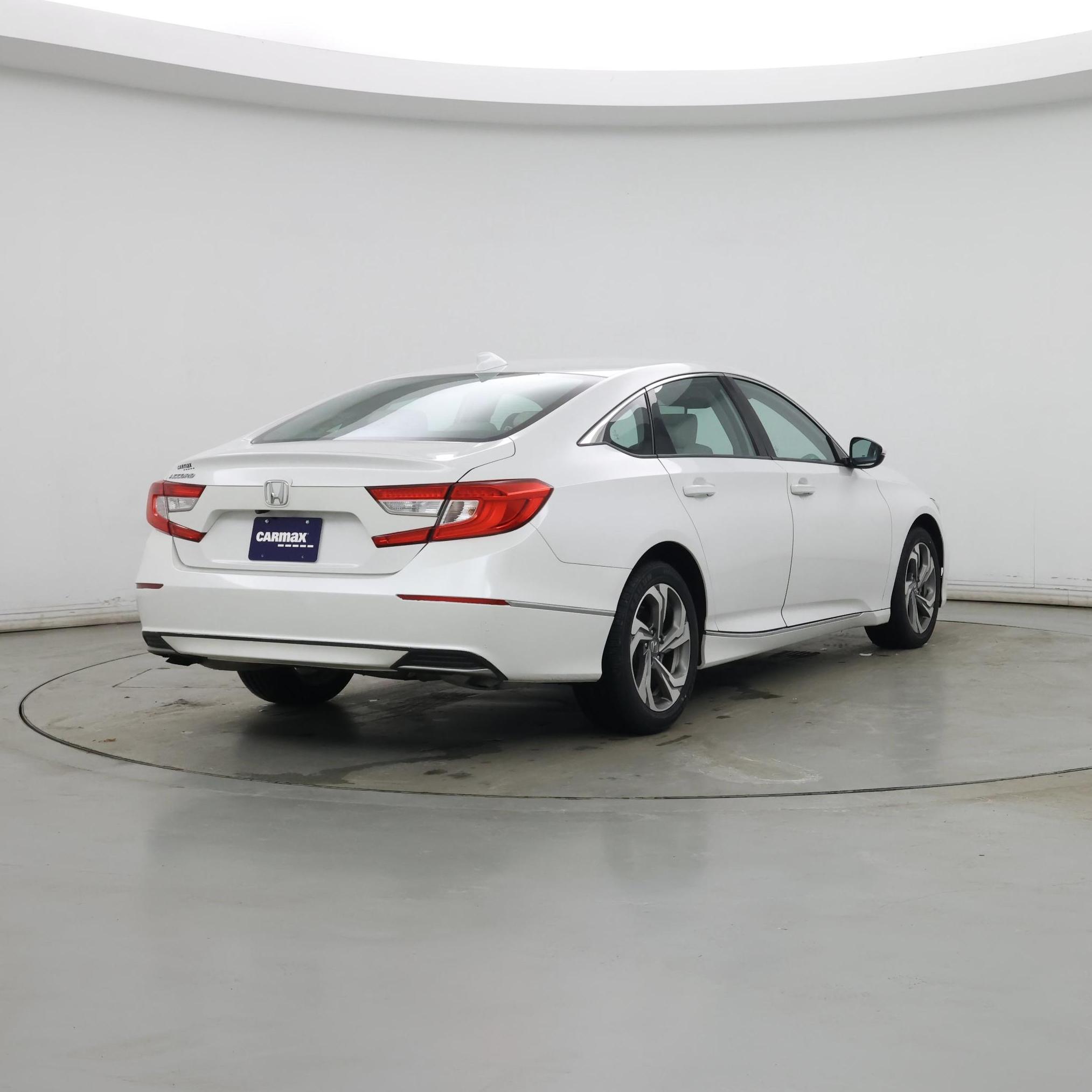 Thumbnail: 2018 Honda Accord - 8