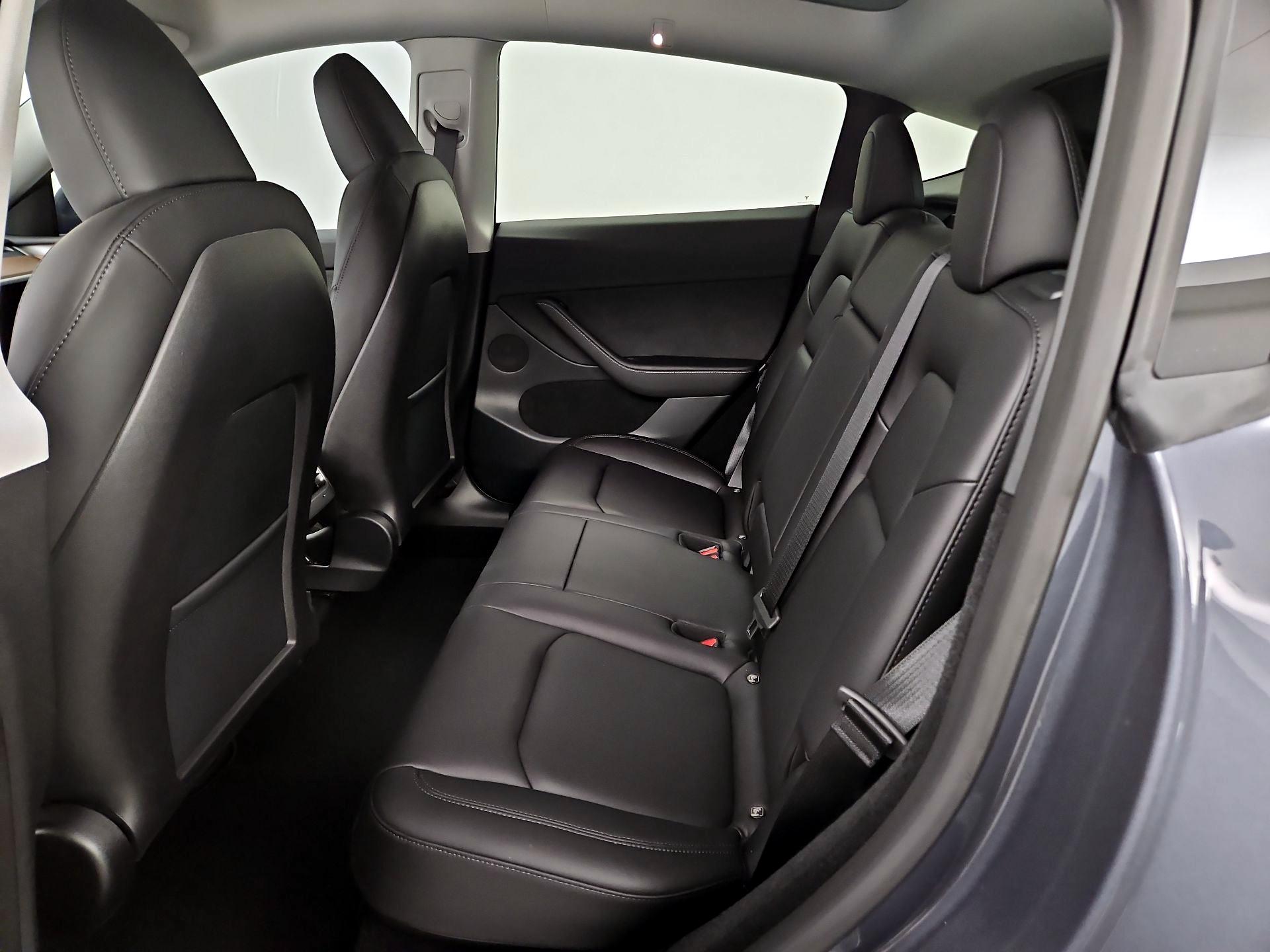 Thumbnail: 2023 Tesla Model Y - 19