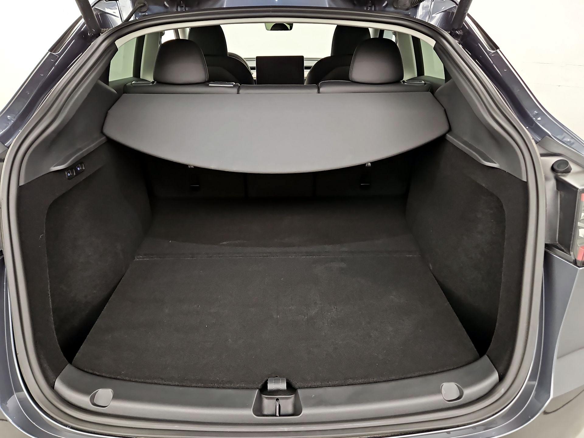 Thumbnail: 2023 Tesla Model Y - 20