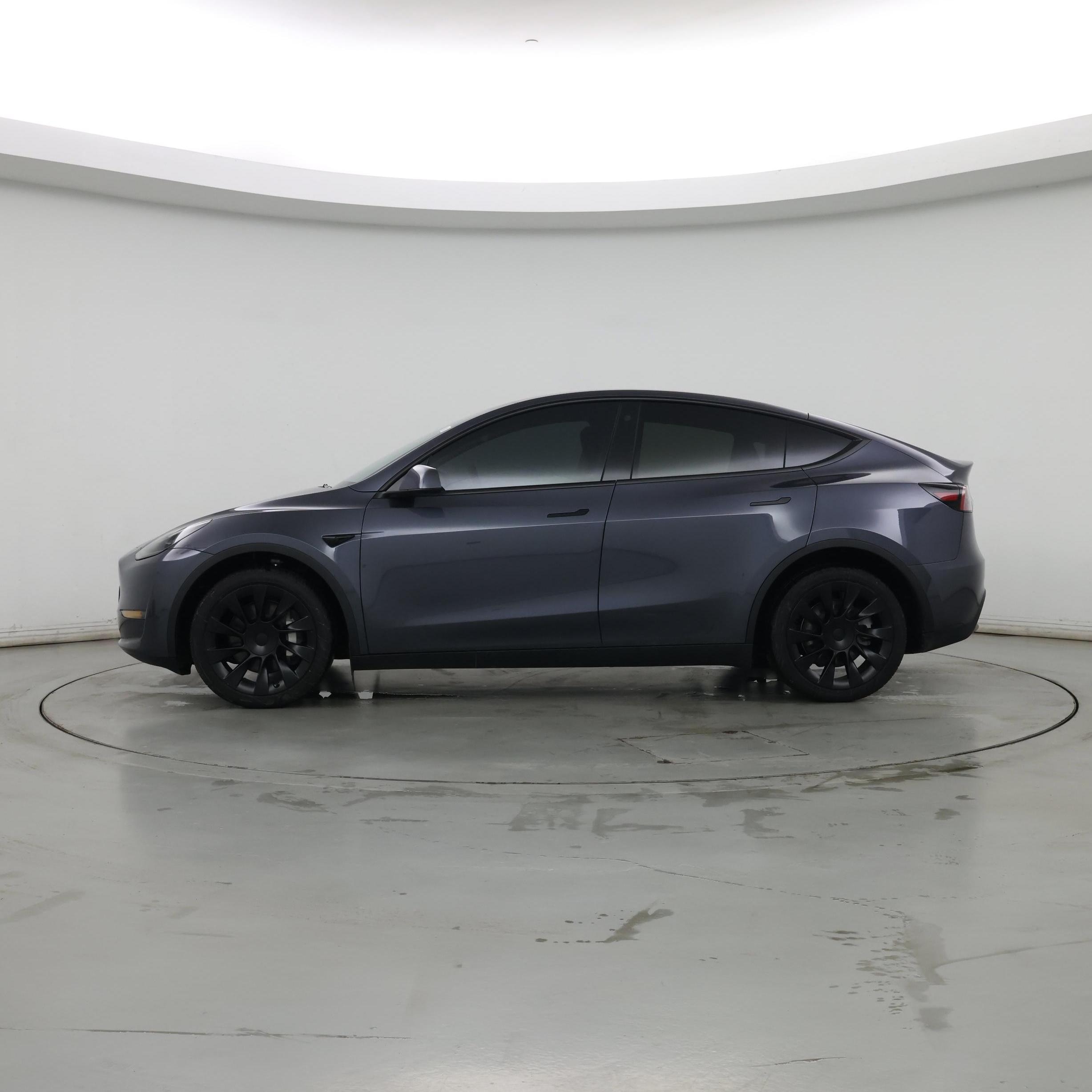 Thumbnail: 2023 Tesla Model Y - 3