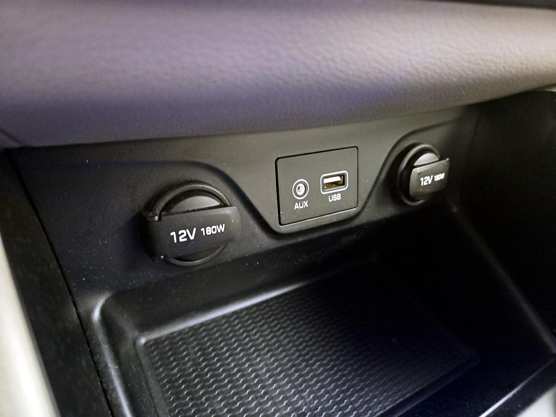 Thumbnail: 2016 Hyundai Tucson - 18