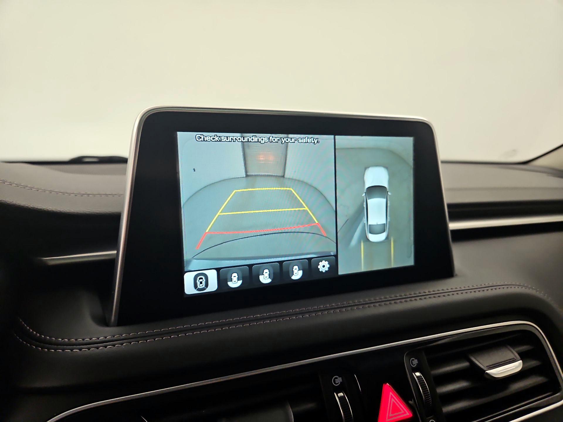 Thumbnail: 2019 Genesis G70 - 15