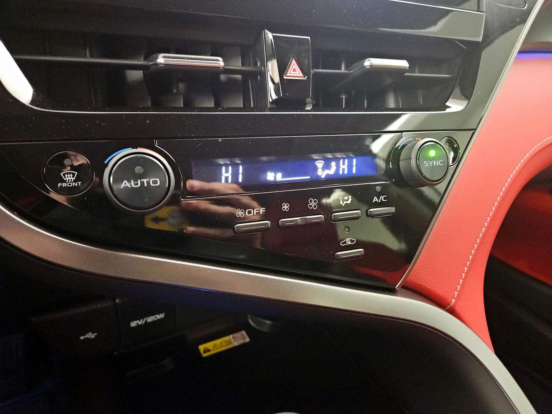 Thumbnail: 2023 Toyota Camry - 17