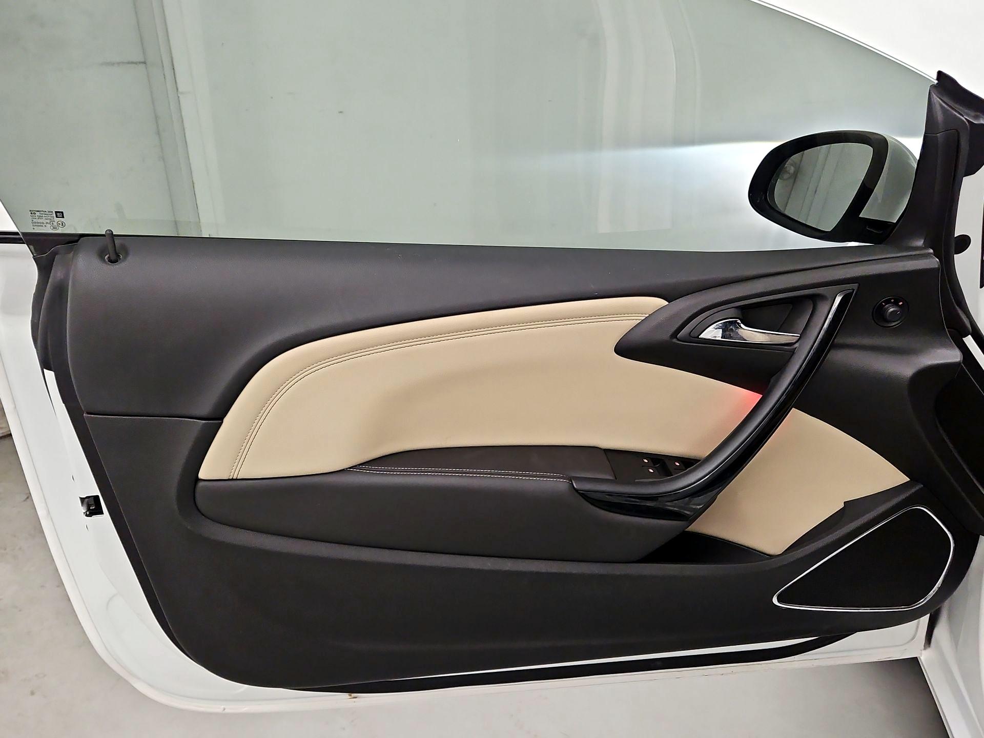 Thumbnail: 2018 Buick Cascada - 12