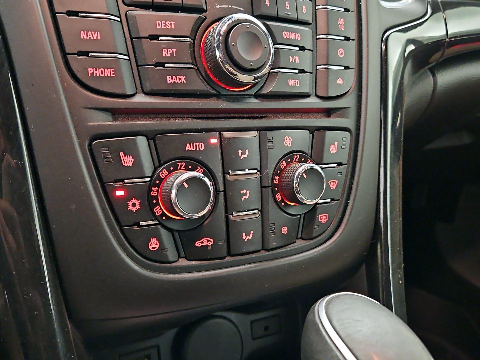 Thumbnail: 2018 Buick Cascada - 16