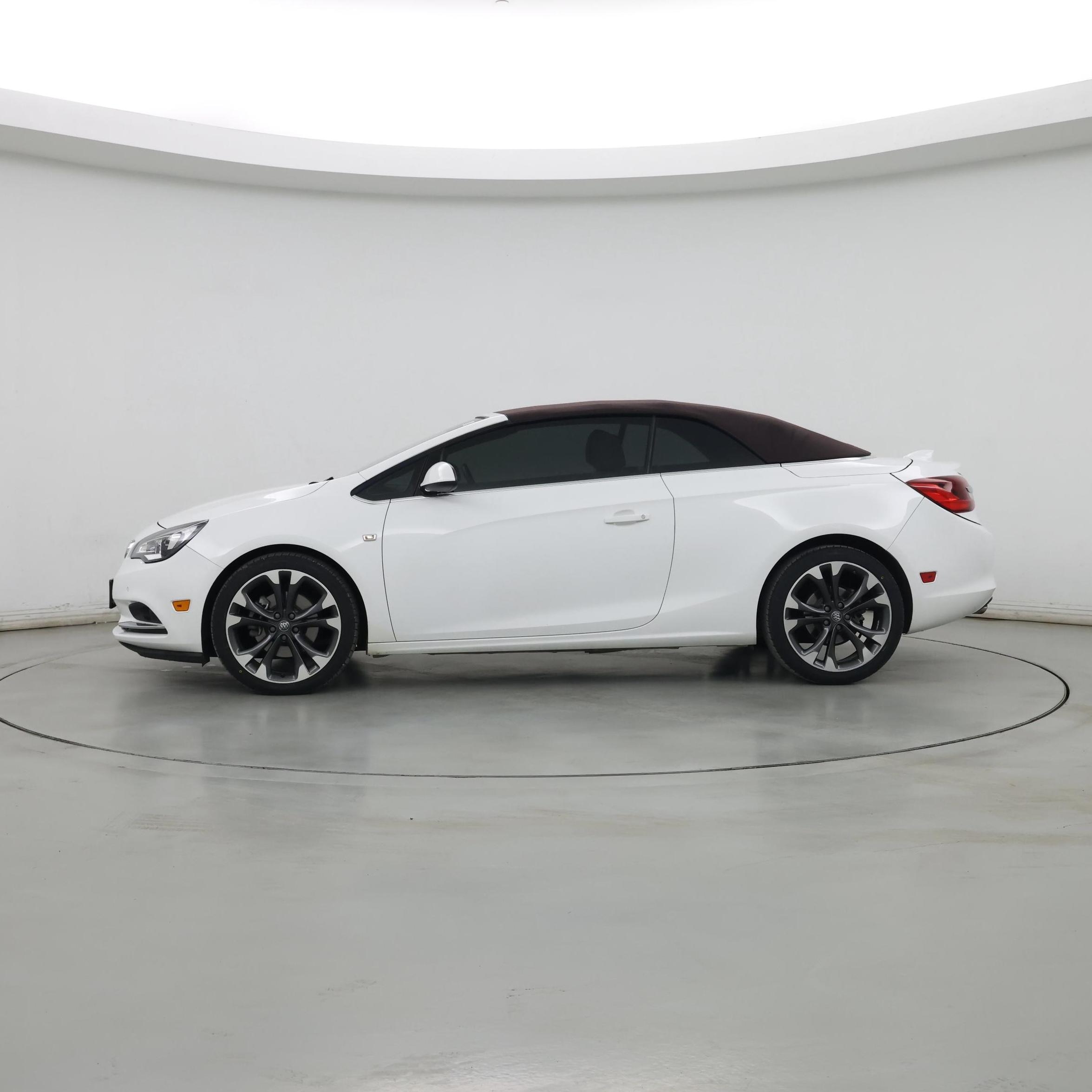 Thumbnail: 2018 Buick Cascada - 3