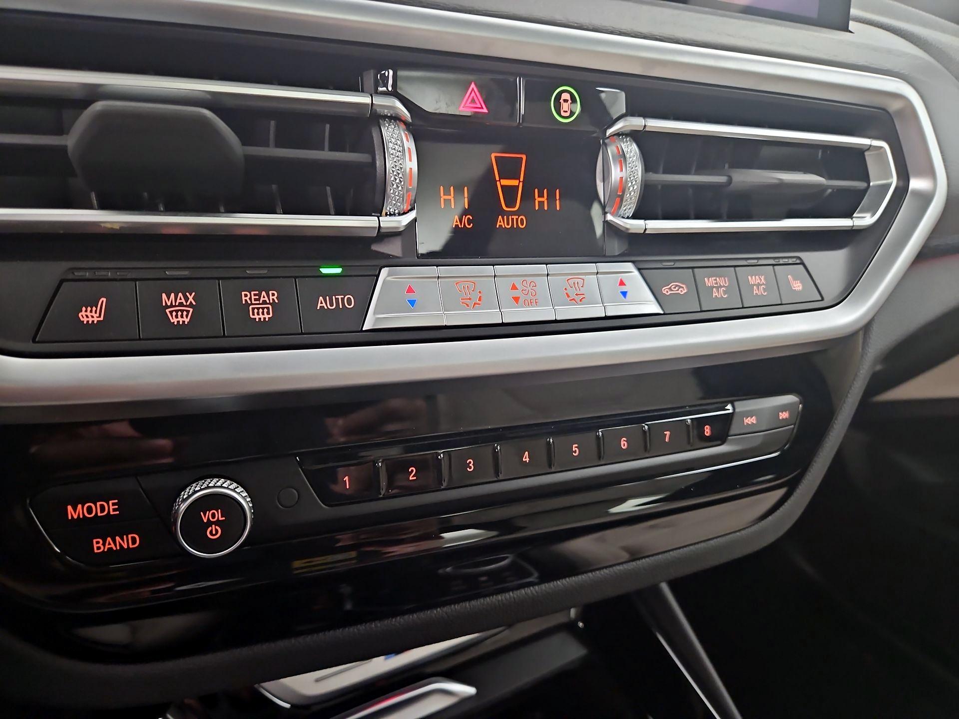 Thumbnail: 2022 BMW X3 - 17