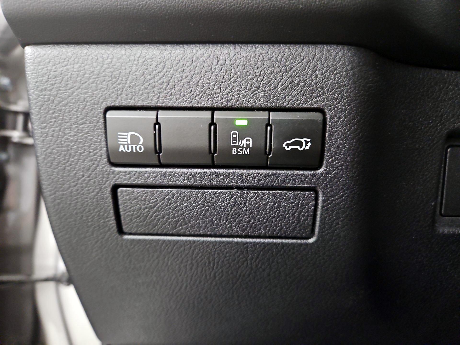 Thumbnail: 2018 Lexus NX - 13