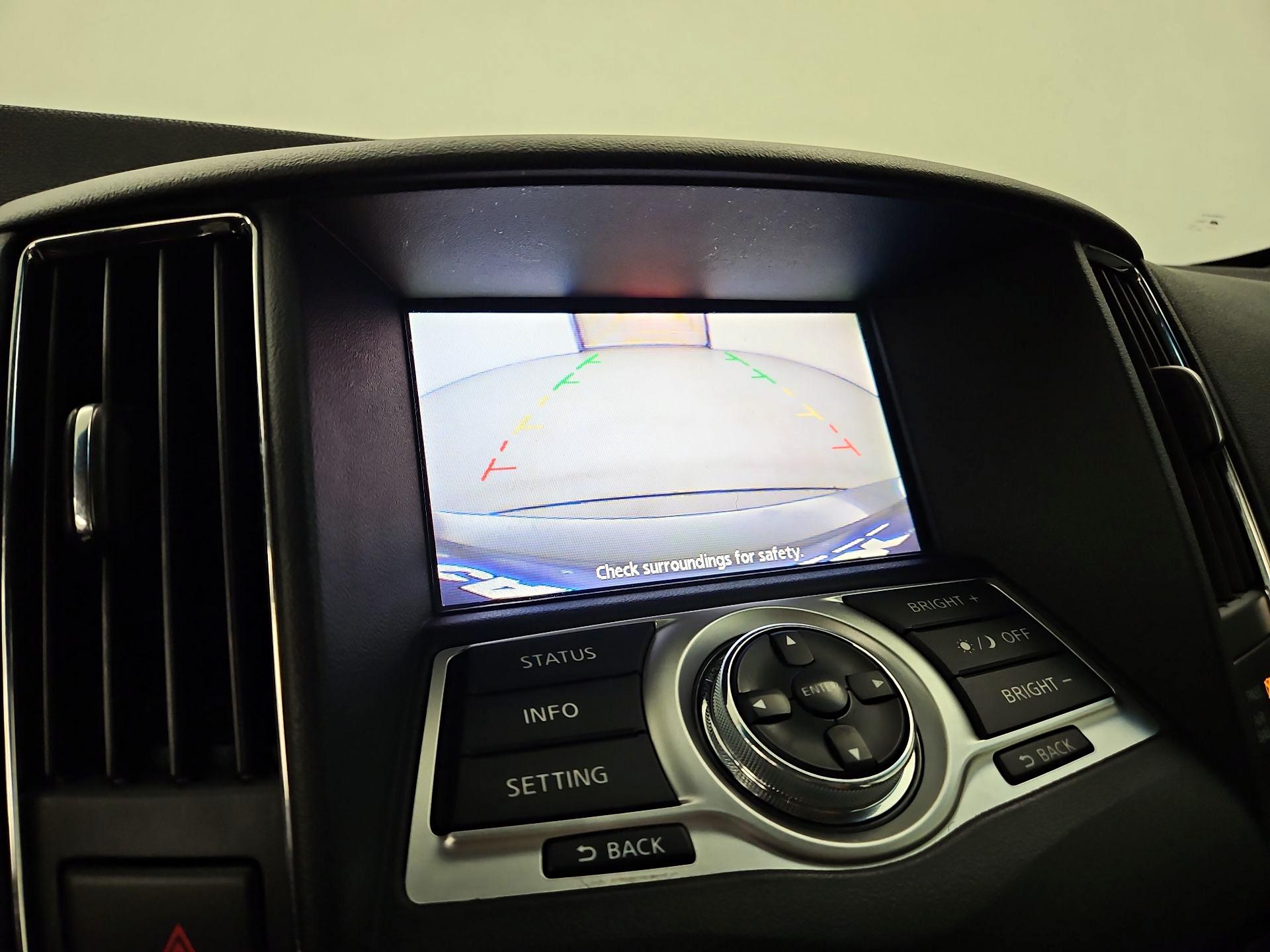 Thumbnail: 2014 Nissan Maxima - 14