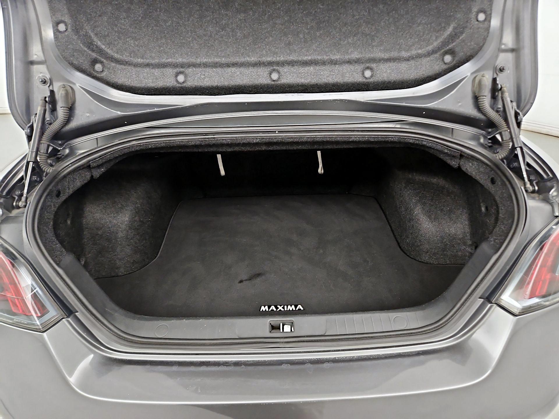 Thumbnail: 2014 Nissan Maxima - 20