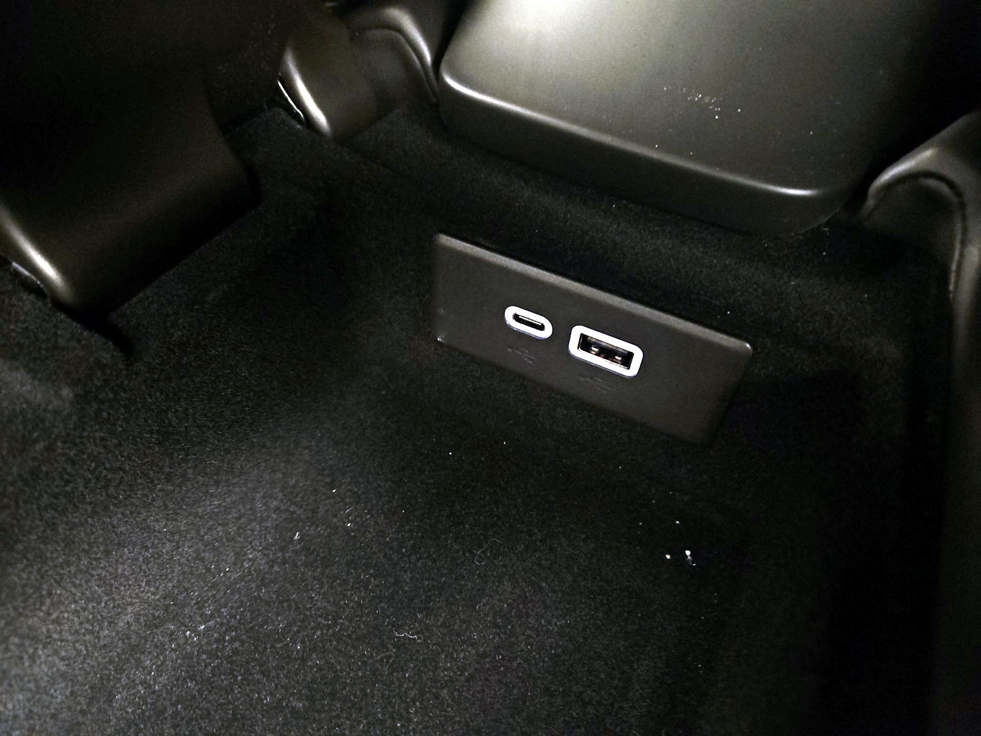 Thumbnail: 2024 Chevrolet Corvette - 17