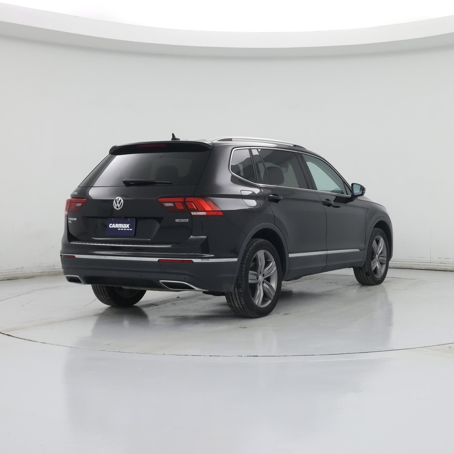 Thumbnail: 2020 Volkswagen Tiguan - 8