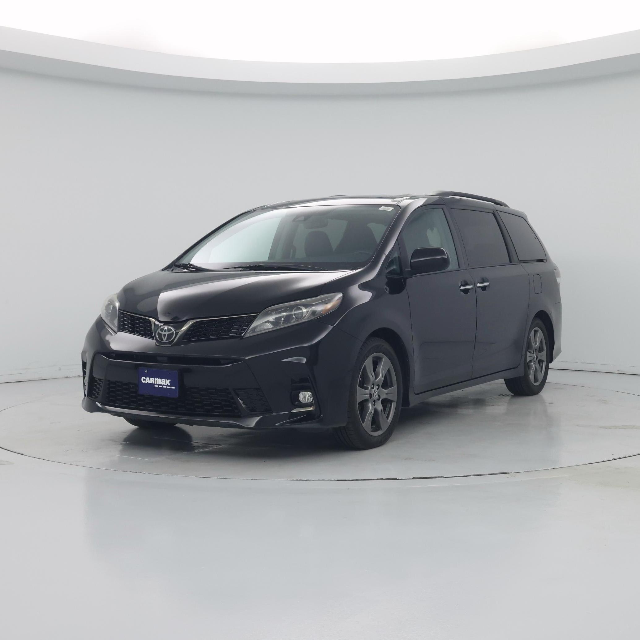 Thumbnail: 2019 Toyota Sienna - 4